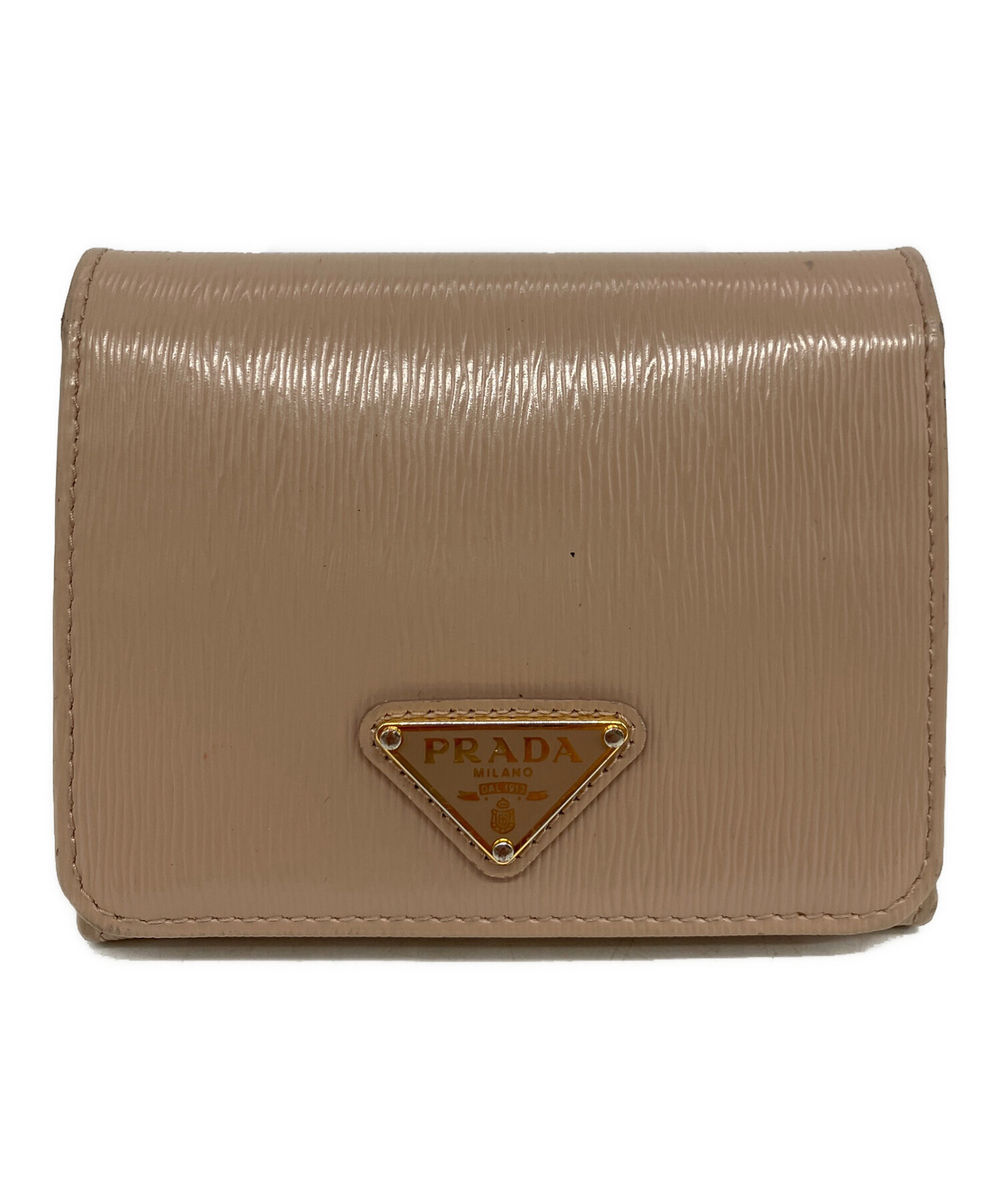 プラダ PRADA 三つ折り財布 レザー ベージュ レディース 1M0176 送料無料【中古】 56305g PRADA - プラダ PRADA 三つ折り財布 レザー ベージュ レディース