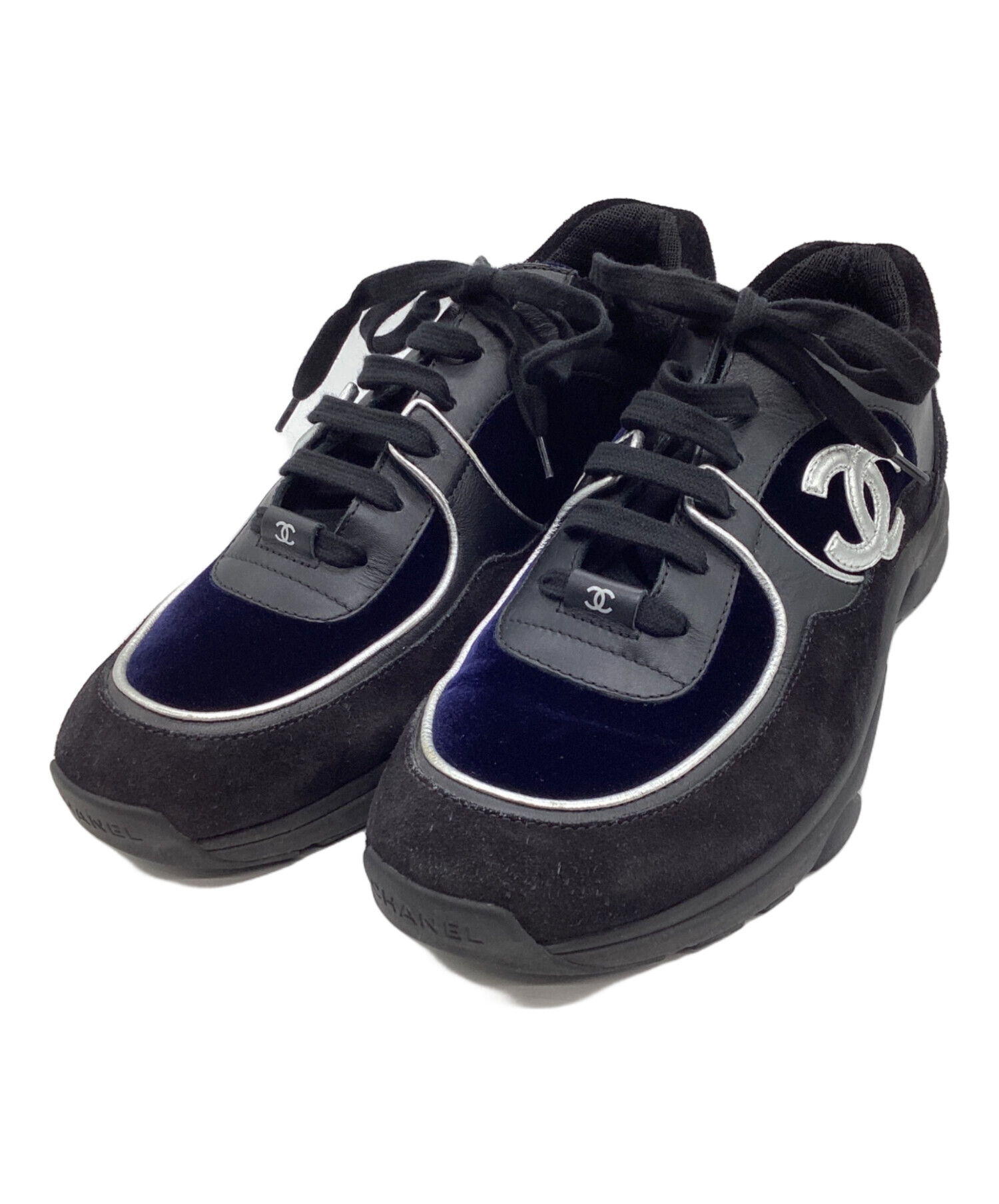 CHANEL スニーカー　26センチ 中古・古着通販】CHANEL (シャネル) ローカットスニーカー ブラック