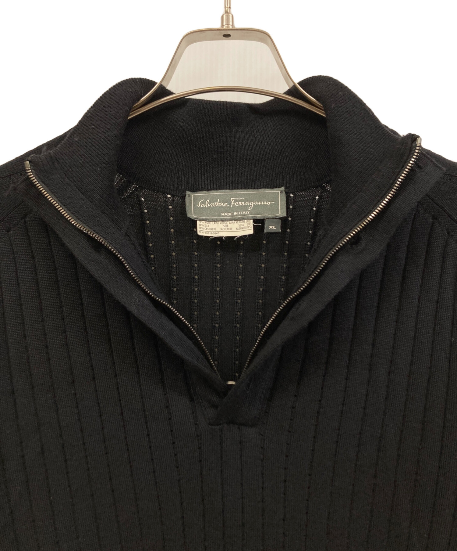 【希少】サルヴァトーレフェラガモ　FERRAGAMO 凹凸編ニットサマーポロ 中古・古着通販】Salvatore Ferragamo (サルヴァトーレ フェラガモ