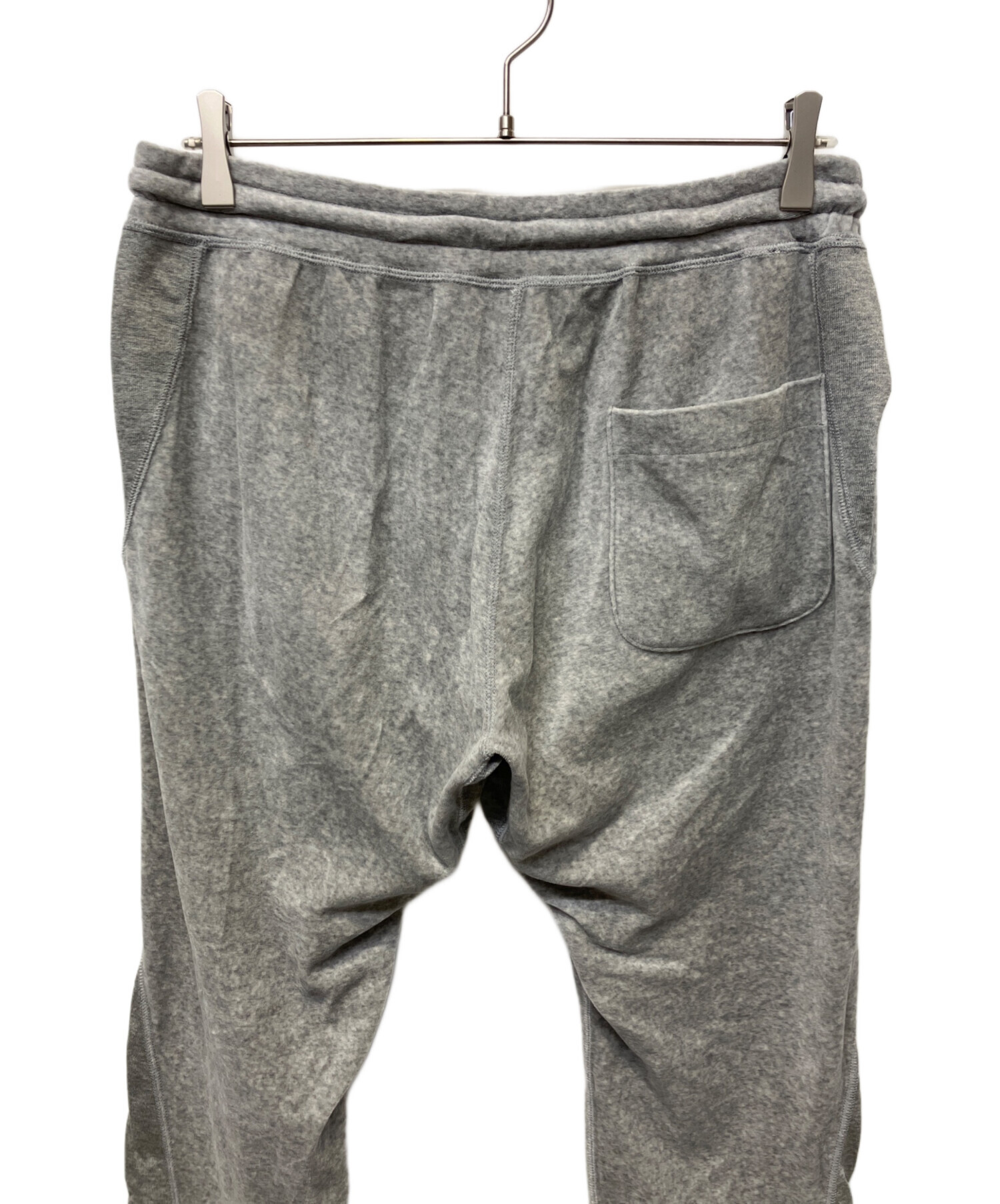 中古・古着通販】1piu1uguale3 (ウノピュウノウグァーレトレ) ベロア 中古・古着通販】1piu1uguale3 (ウノピュウノウグァーレトレ) ベロア