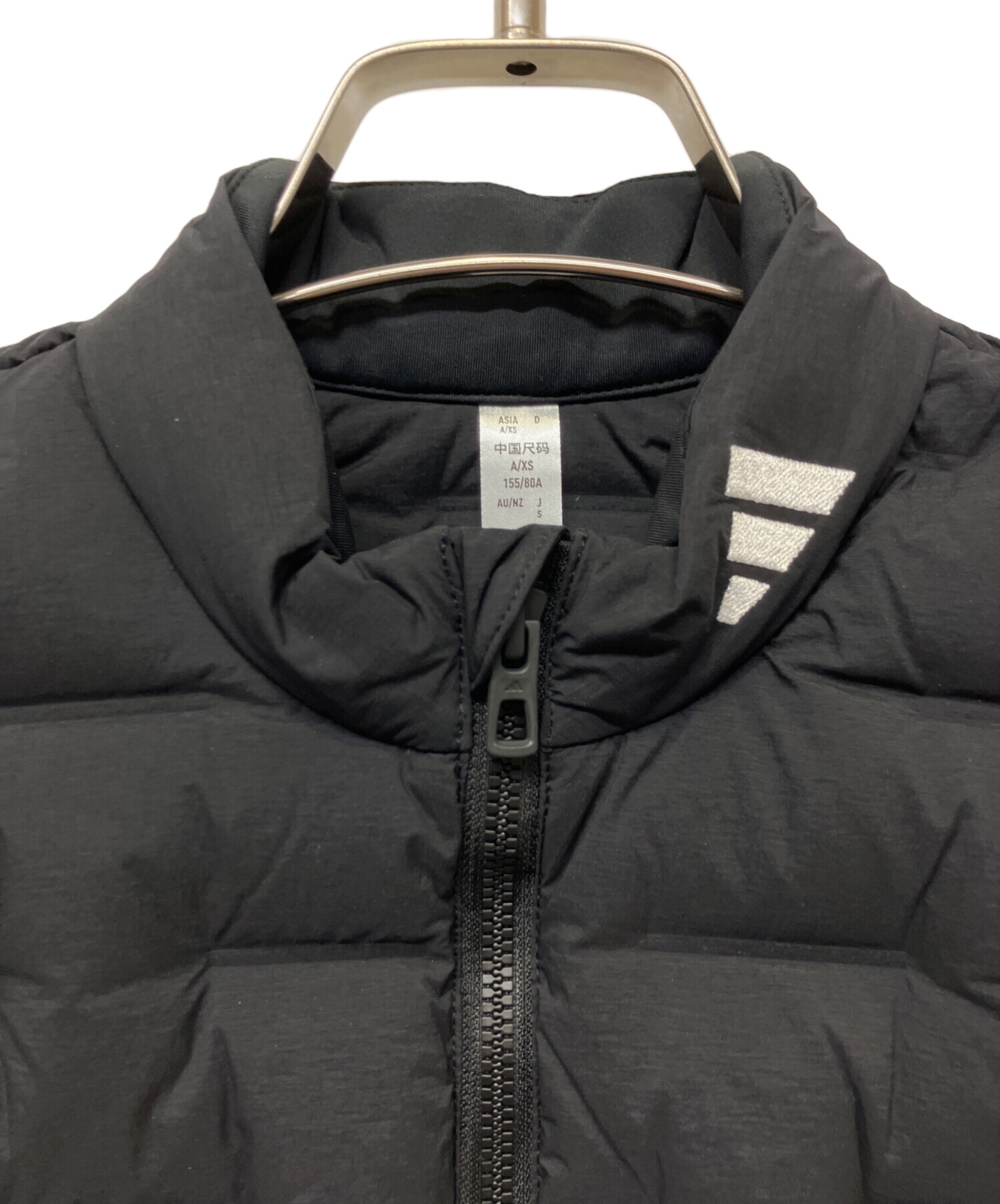 中古・古着通販】adidas (アディダス) ダウンベスト ブラック サイズ:S