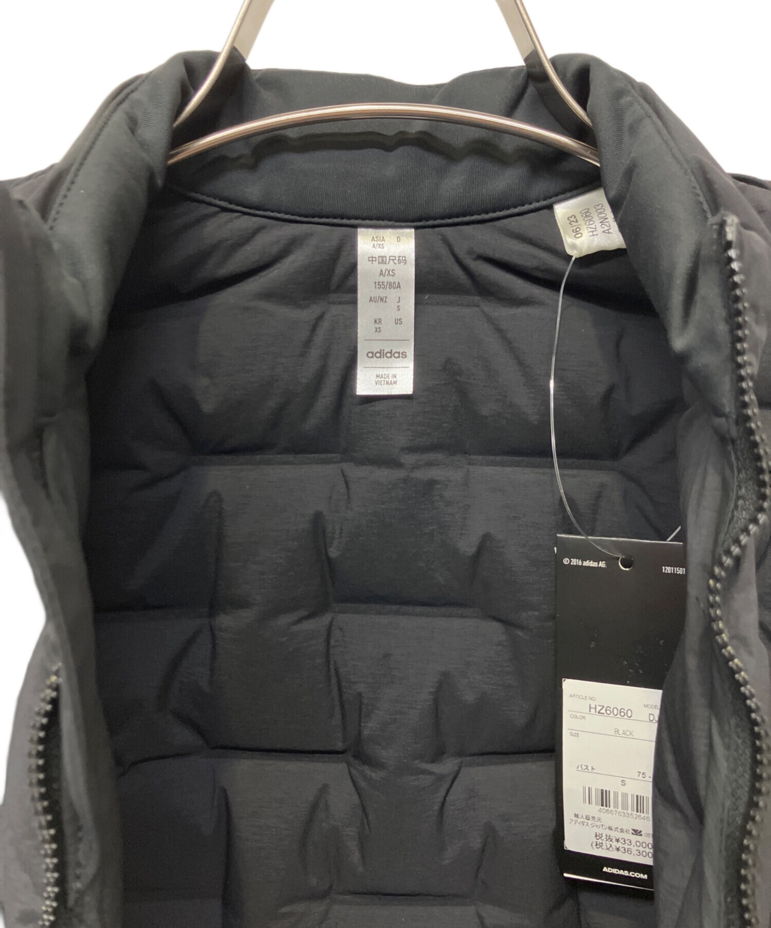 中古・古着通販】adidas (アディダス) ダウンベスト ブラック サイズ:S