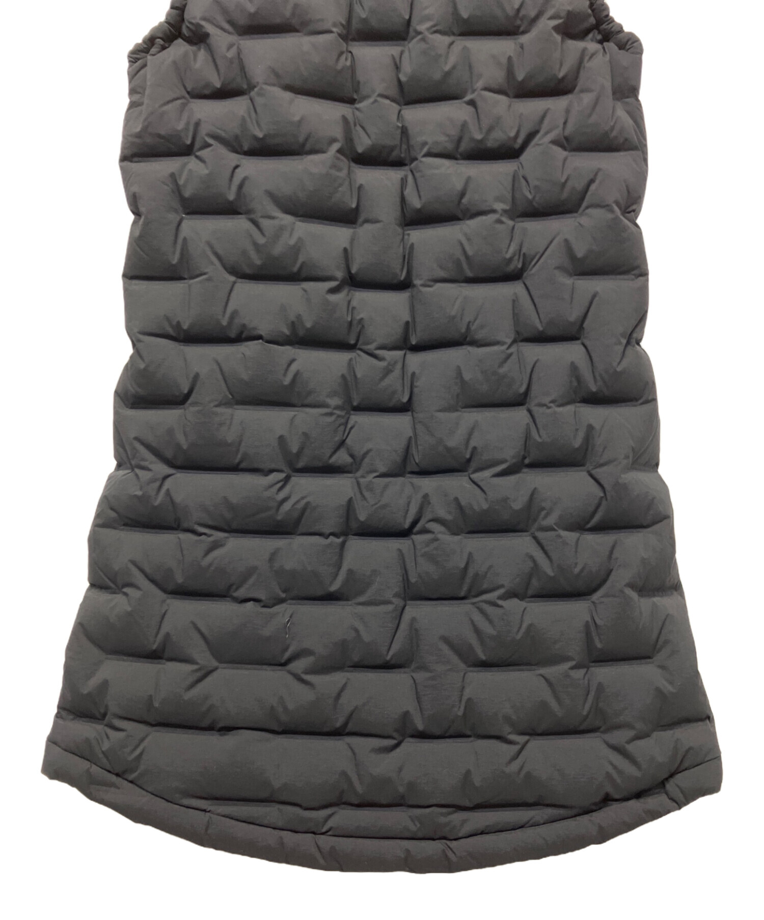 中古・古着通販】adidas (アディダス) ダウンベスト ブラック サイズ:S