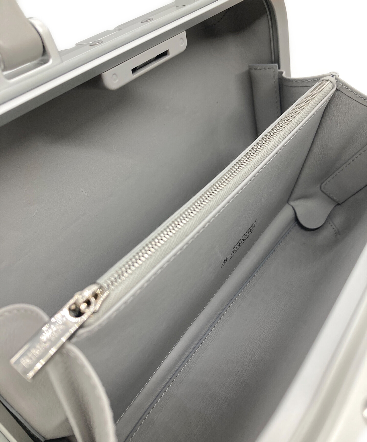 中古・古着通販】RIMOWA (リモワ) ショルダーバッグ シルバー