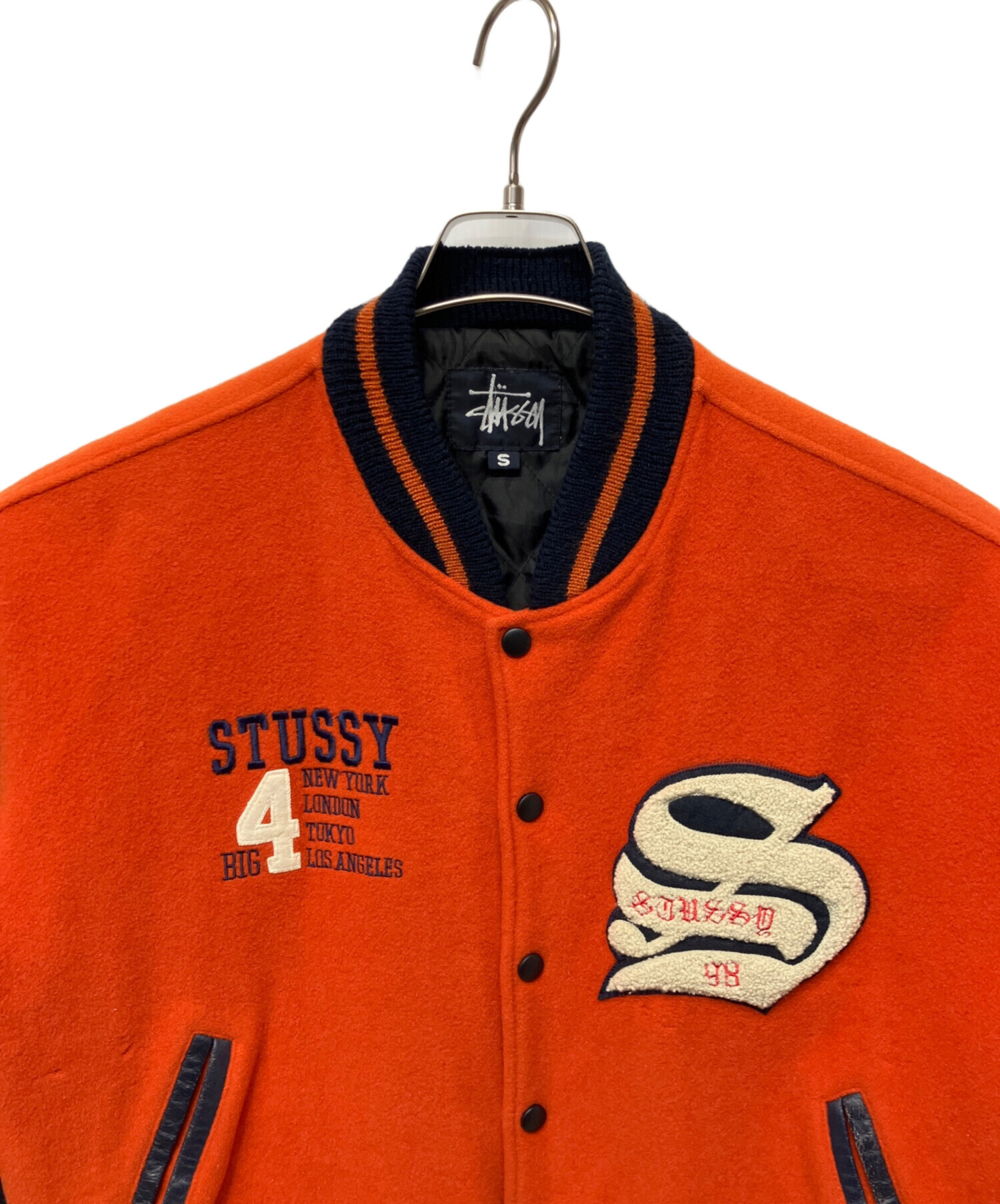 中古・古着通販】stussy (ステューシー) スタジャン オレンジ×ネイビー