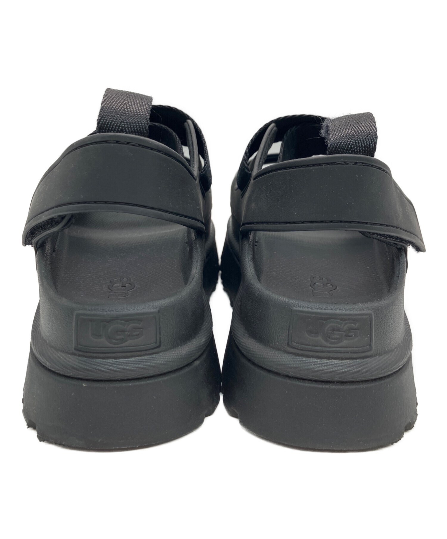 UGG サンダル ブラック　サイズ22センチ 中古・古着通販】UGG (アグ) サンダル ブラック サイズ:22cm｜ブランド