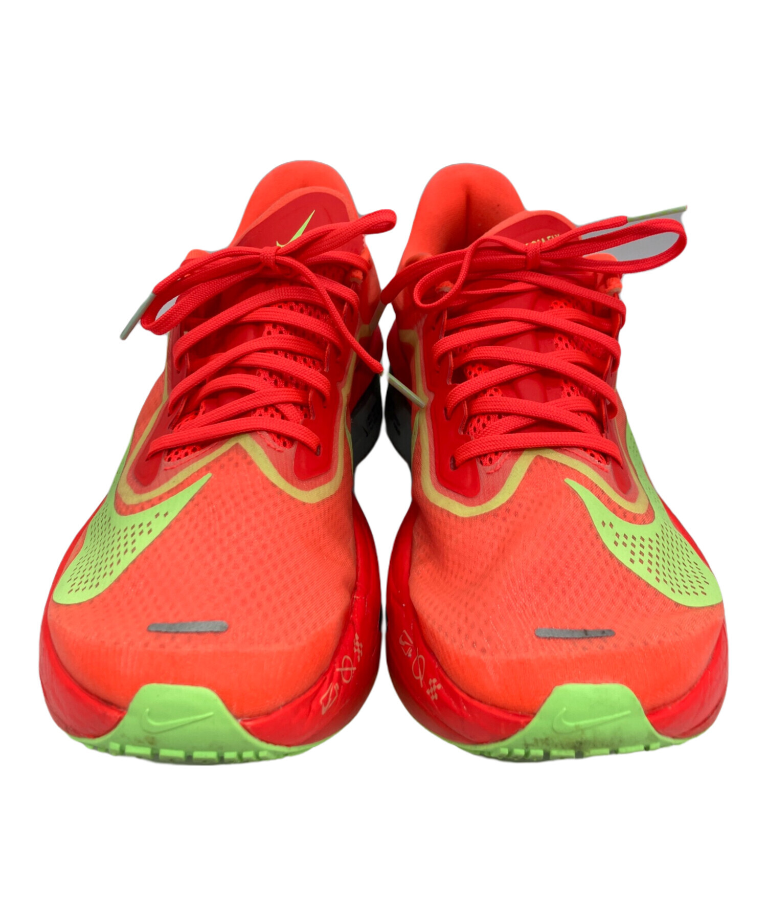 中古・古着通販】NIKE (ナイキ) ランニングシューズ レッド サイズ