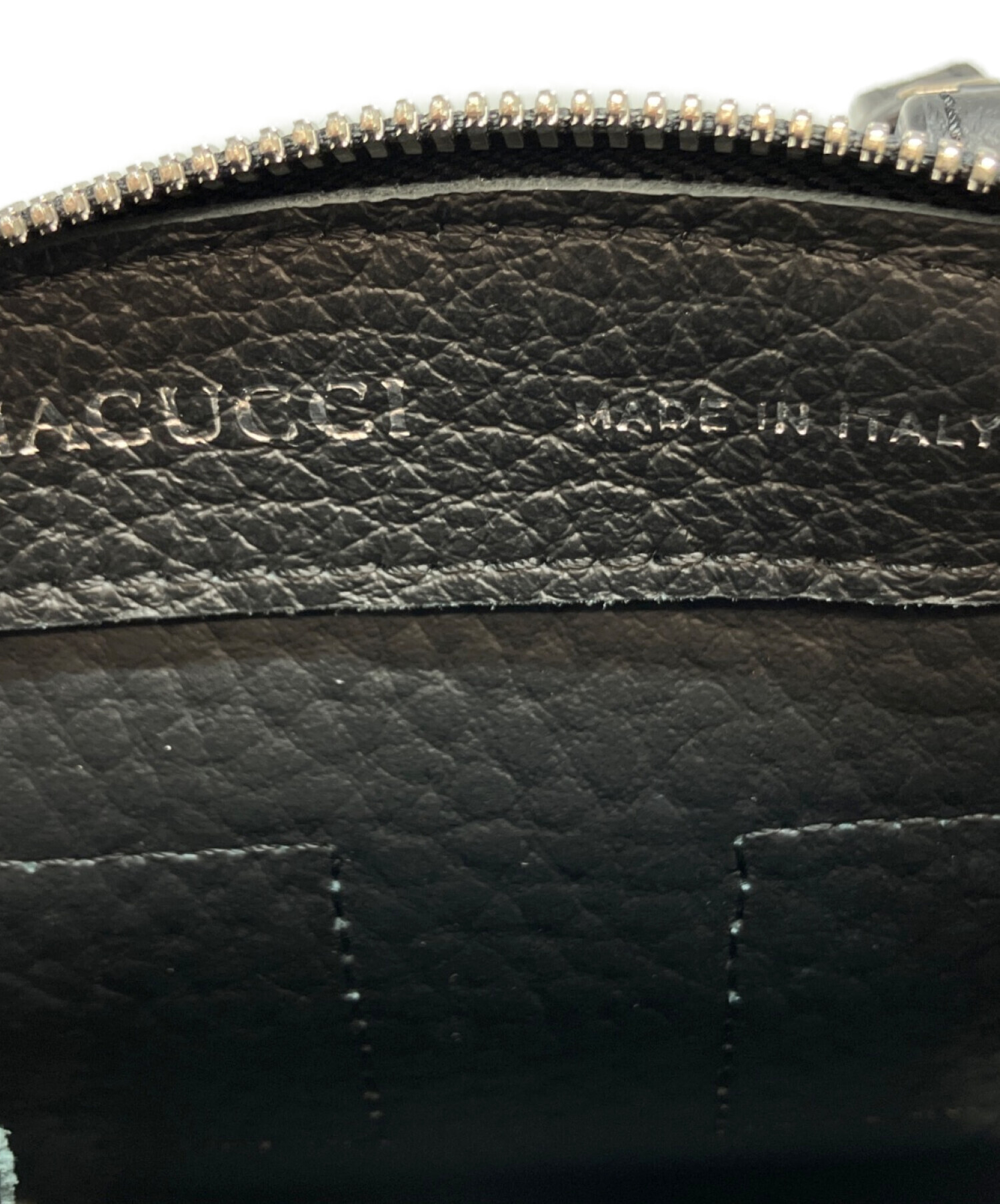 中古・古着通販】IACUCCI (イアクッチ) ショルダーバッグ ブラック
