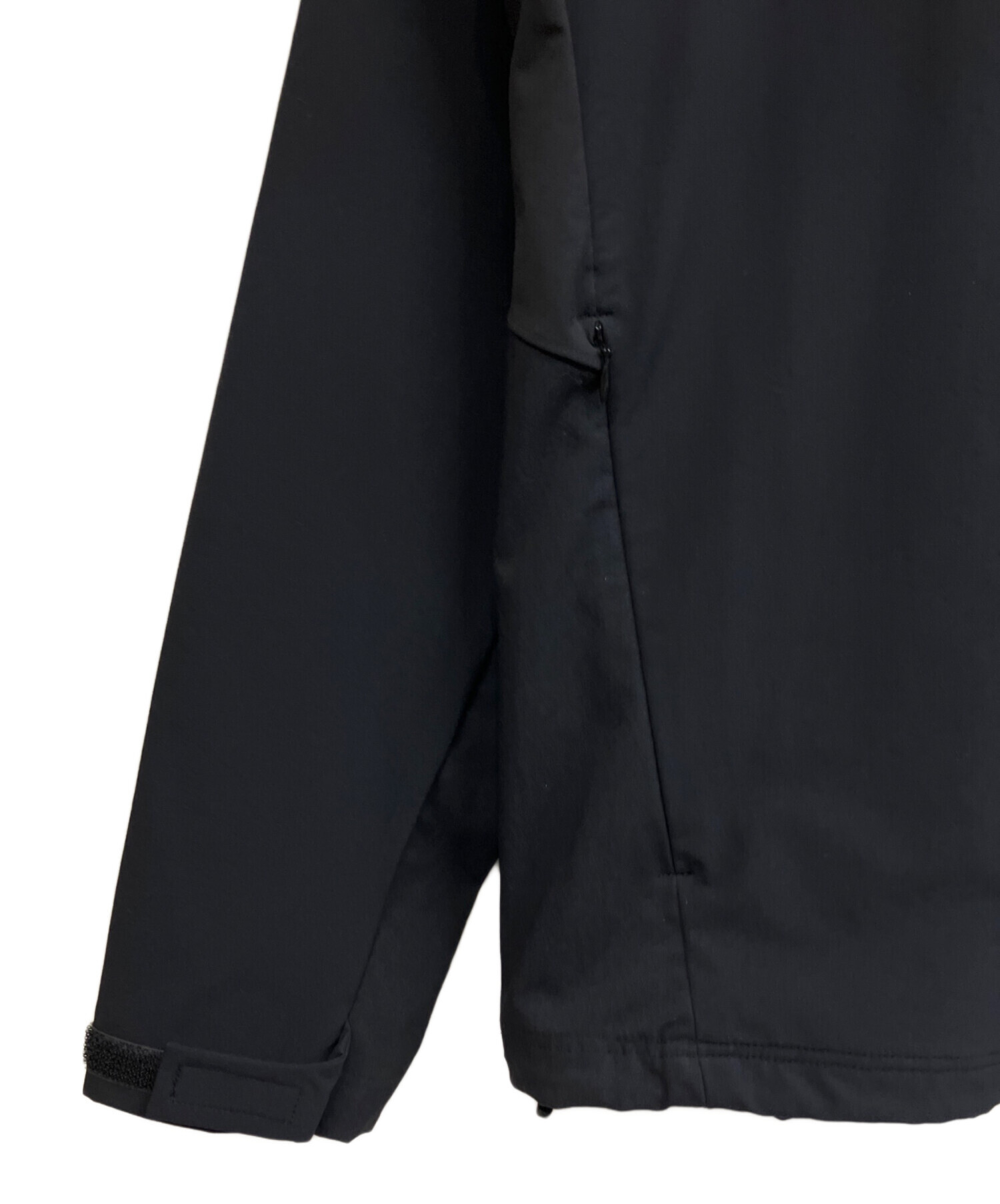 HOGLOFS ホグロフス soft shell anorak 未使用タグ付き 中古・古着通販】HAGLOFS (ホグロフス) Hybrid Soft Shell JK ブラック