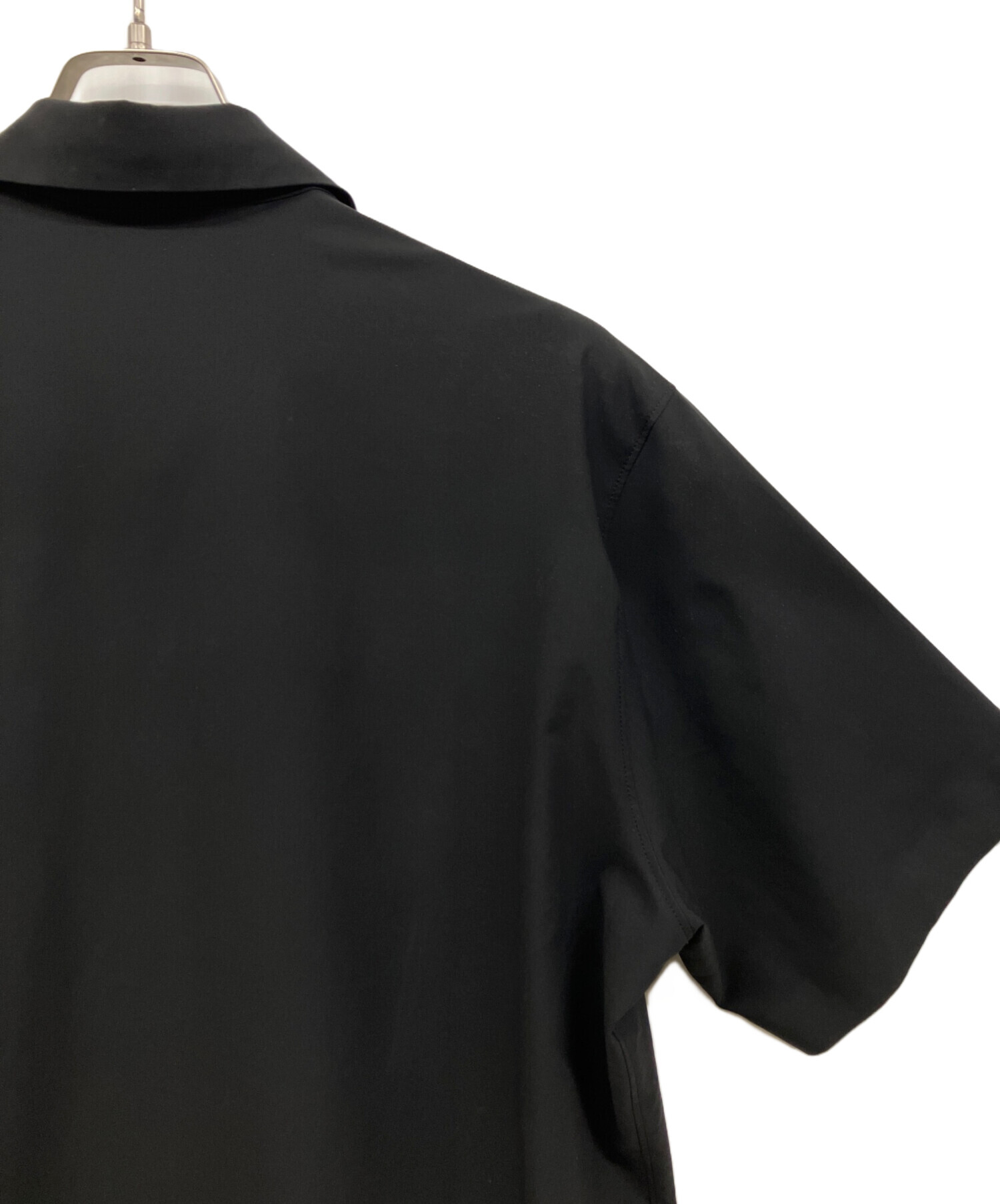 中古・古着通販】ARC'TERYX (アークテリクス) 半袖シャツ ブラック