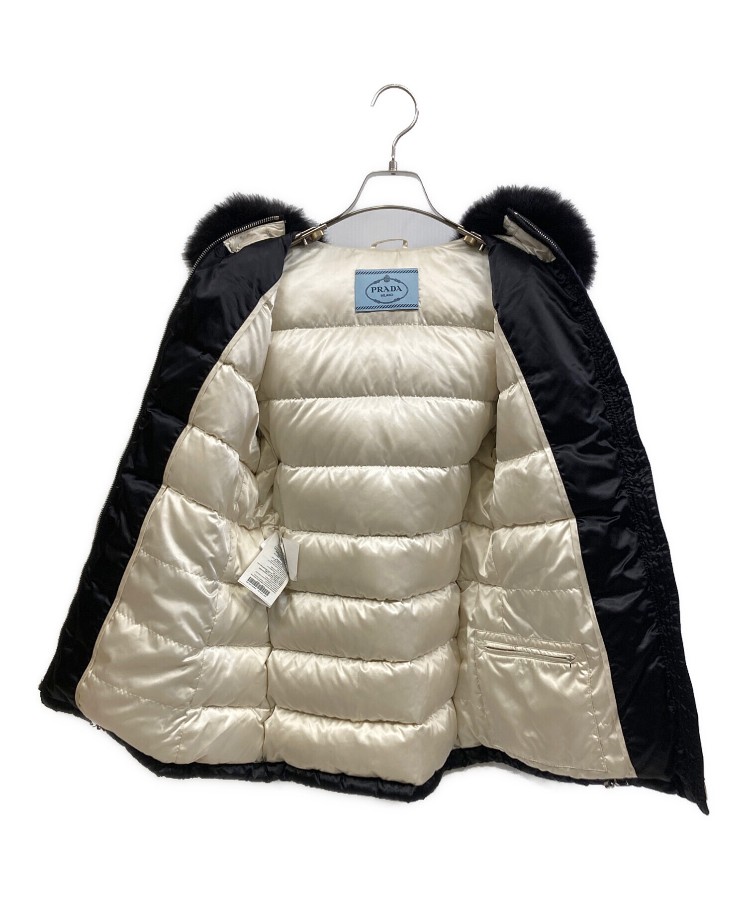 PRADA ナイロン ダウンジャケット 中古・古着通販】PRADA (プラダ) ダウンジャケット ブラック サイズ:40