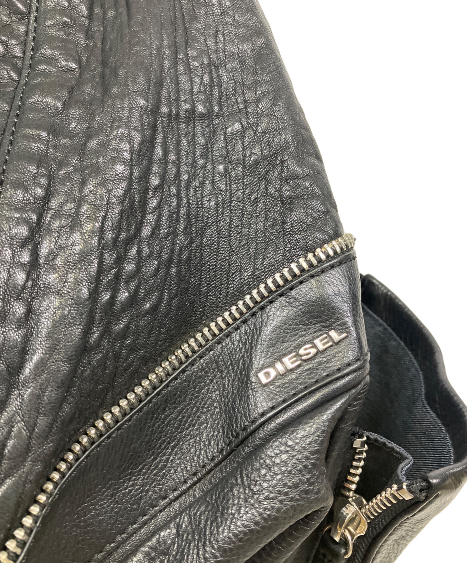 中古・古着通販】DIESEL (ディーゼル) レザーセンタージップリュック