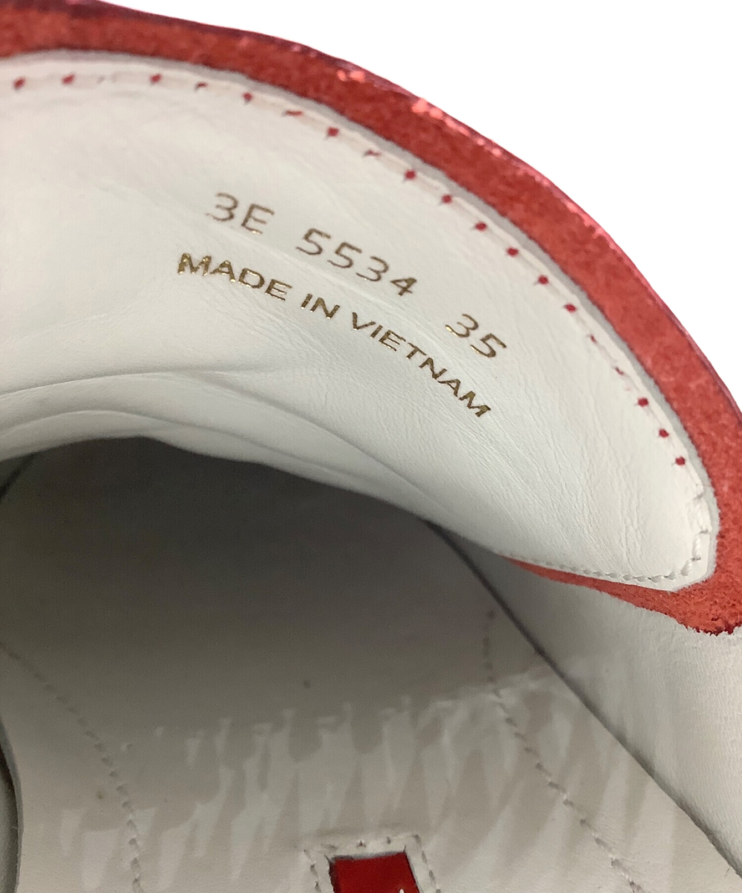 【高級】PRADA プラダ　ブーツ　エナメルレザー　ロゴ　軽量 中古・古着通販】PRADA (プラダ) エナメルシューズ レッド サイズ:SIZE