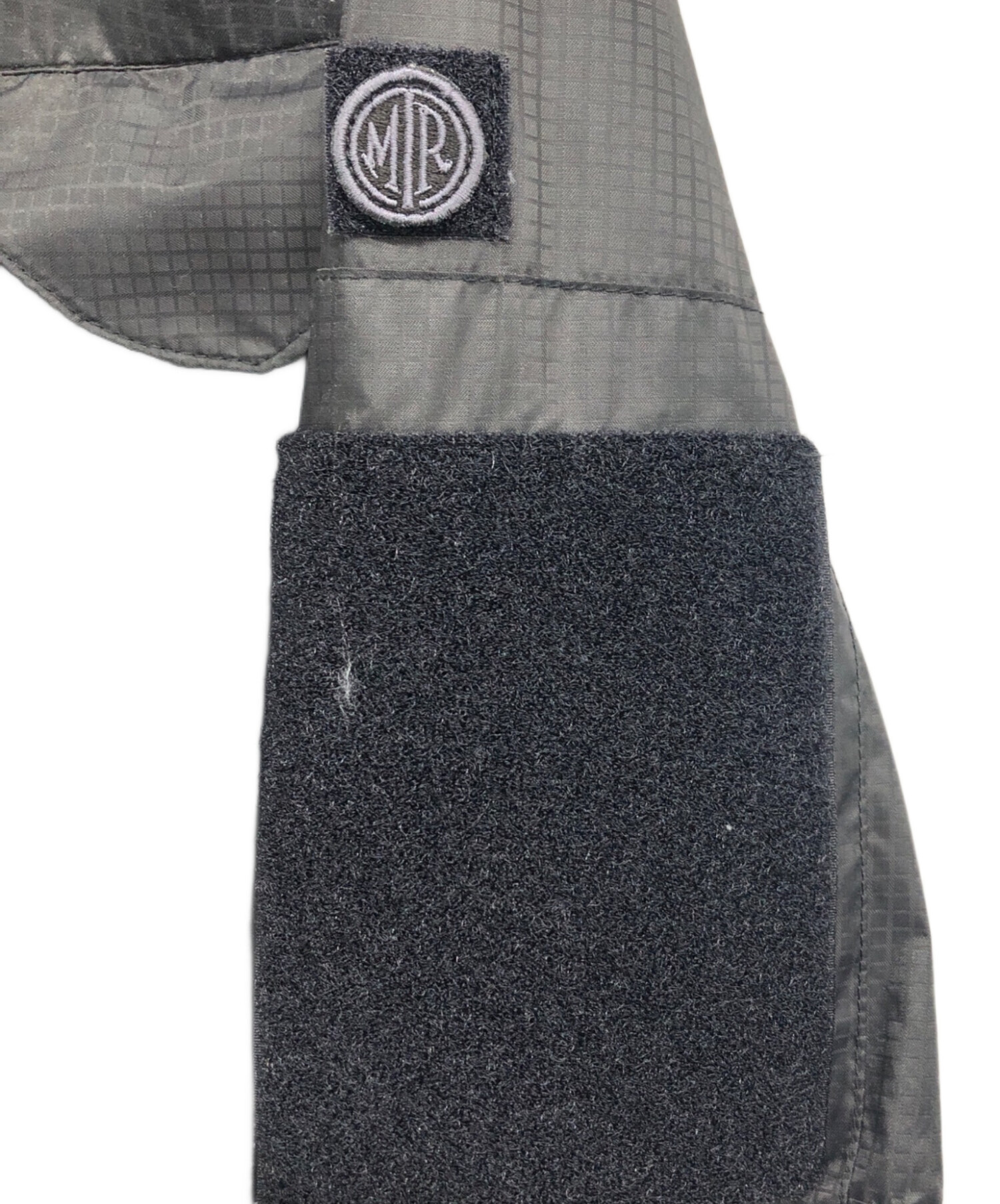 MOUT RECON TAILOR マウンテンパーカー　ナイロンジャケット アウター・ジャケット、マウンテンパーカー/ナイロンジャケット、mout