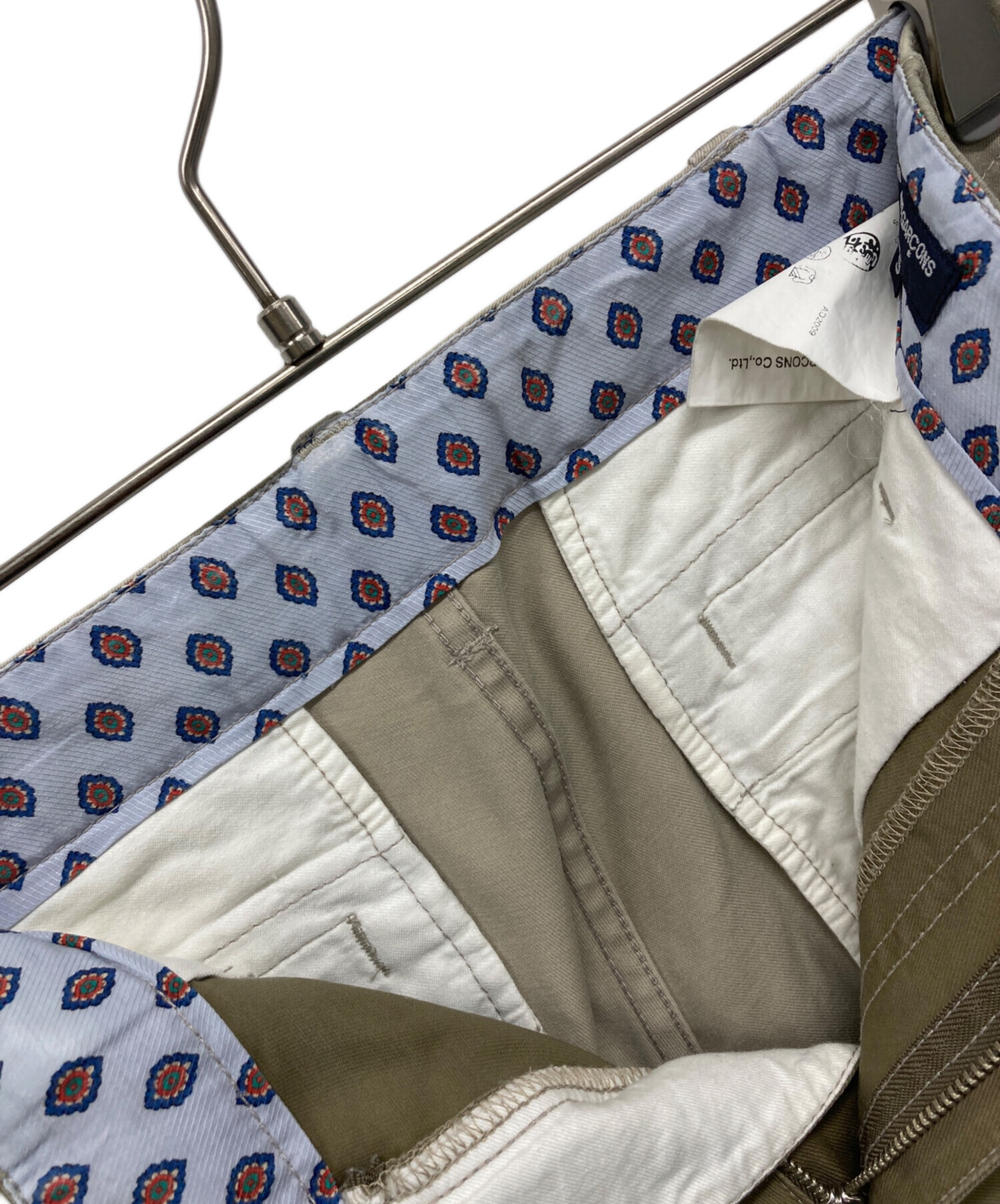 コムデギャルソン オム　ペンキ加工パンツ　チノパン　ベージュ　Lサイズ COMME des GARCONS HOMME（コムデギャルソンオム）チノパン カーキ