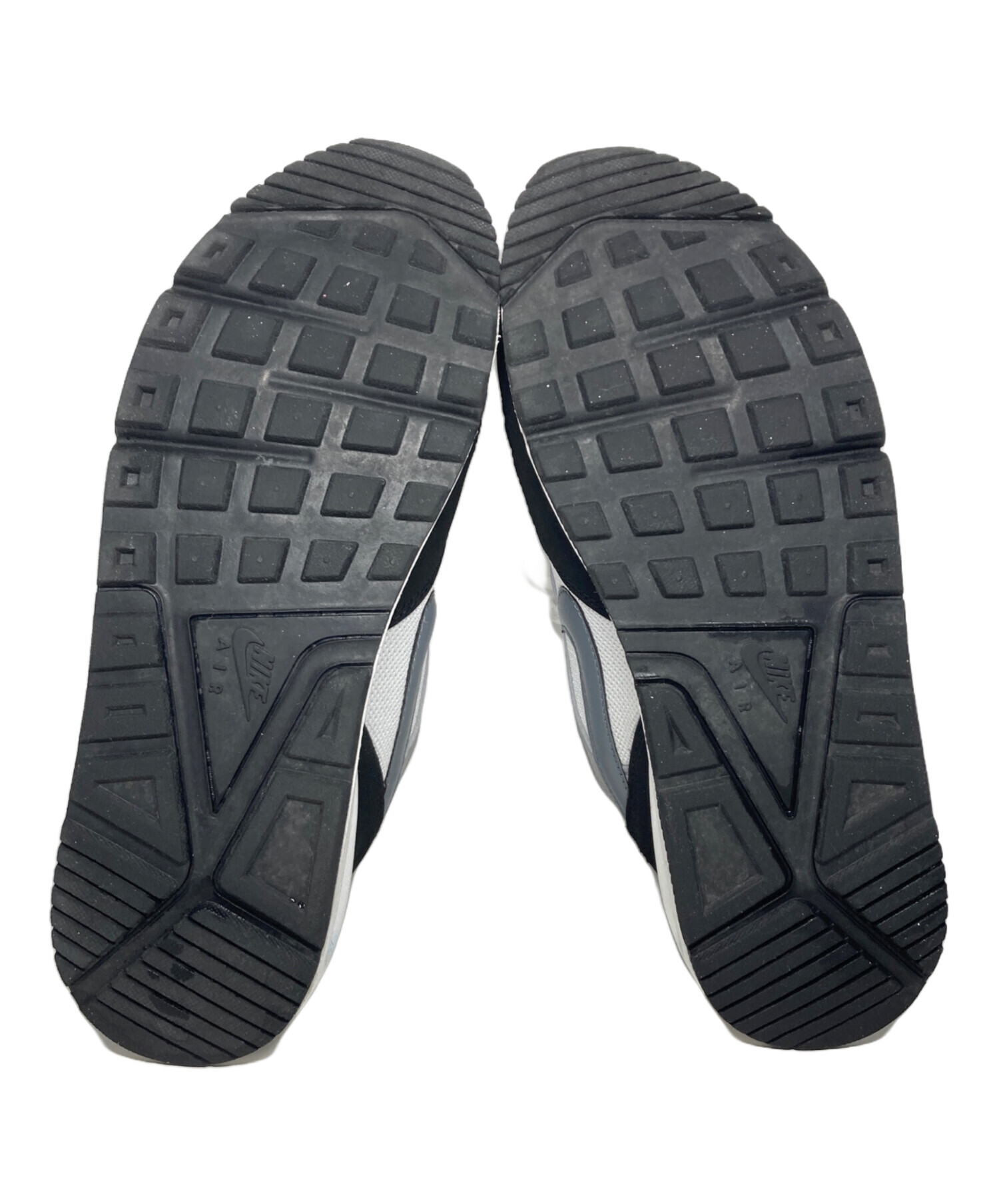 NIKEスニーカー27.5 中古・古着通販】NIKE (ナイキ) ローカットスニーカー ブラック