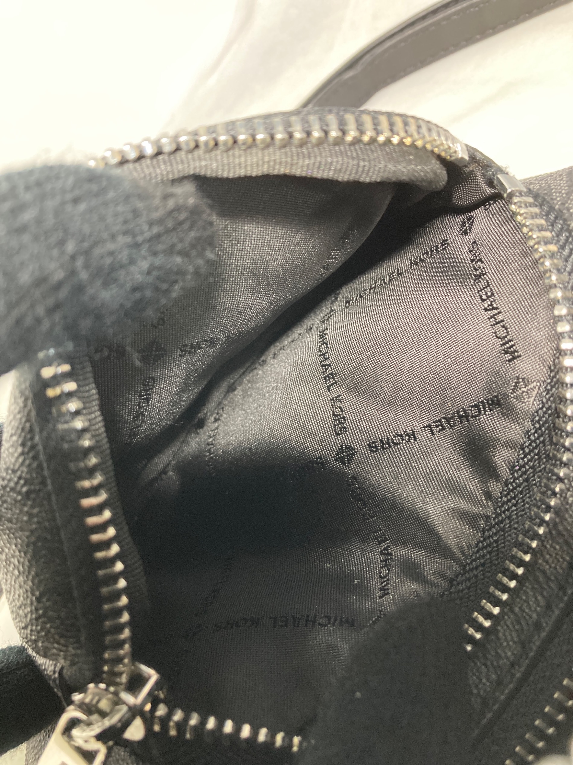 中古・古着通販】MICHAEL KORS (マイケル・コース) ボディバッグ