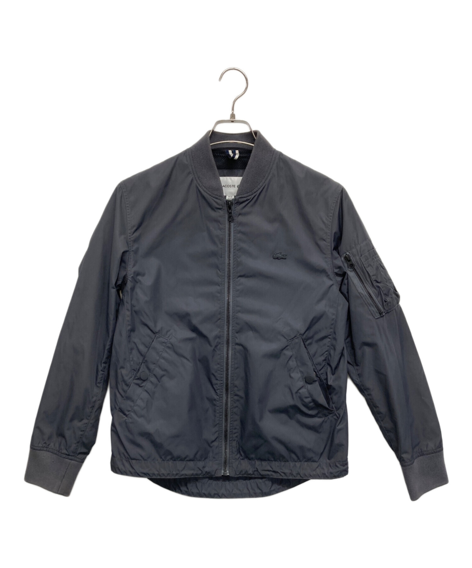 中古・古着通販】LACOSTE (ラコステ) MA-1ブルゾン グレー サイズ:US