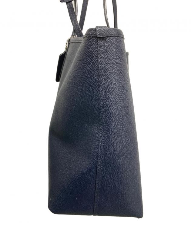 【今月まで】COACH コーチ リバーシブル ネイビー & ホワイトトートバッグ 中古・古着通販】COACH (コーチ) リバーシブルトートバッグ ネイビー