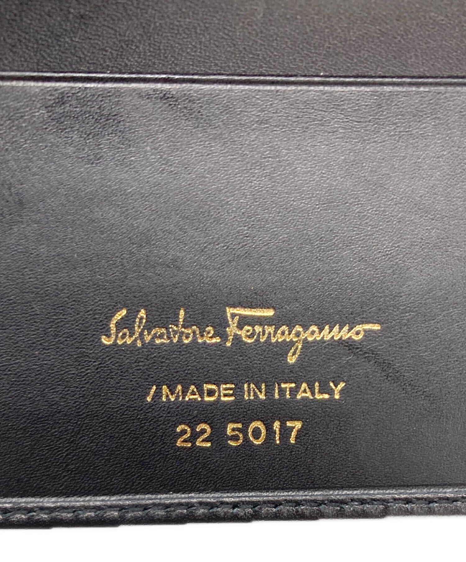 中古・古着通販】Salvatore Ferragamo (サルヴァトーレ フェラガモ) 3