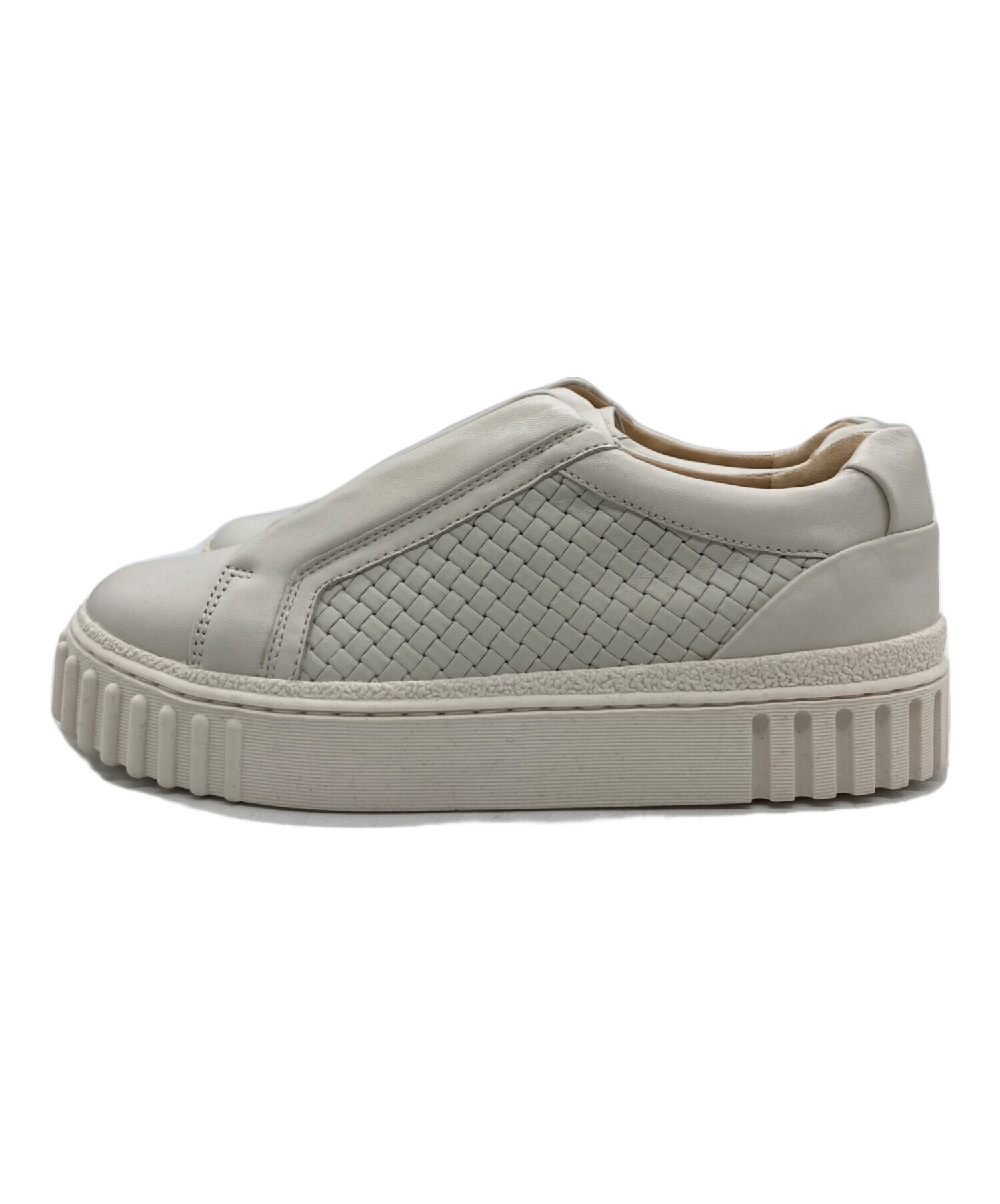 中古・古着通販】CLARKS (クラークス) ローカットスニーカー ホワイト 