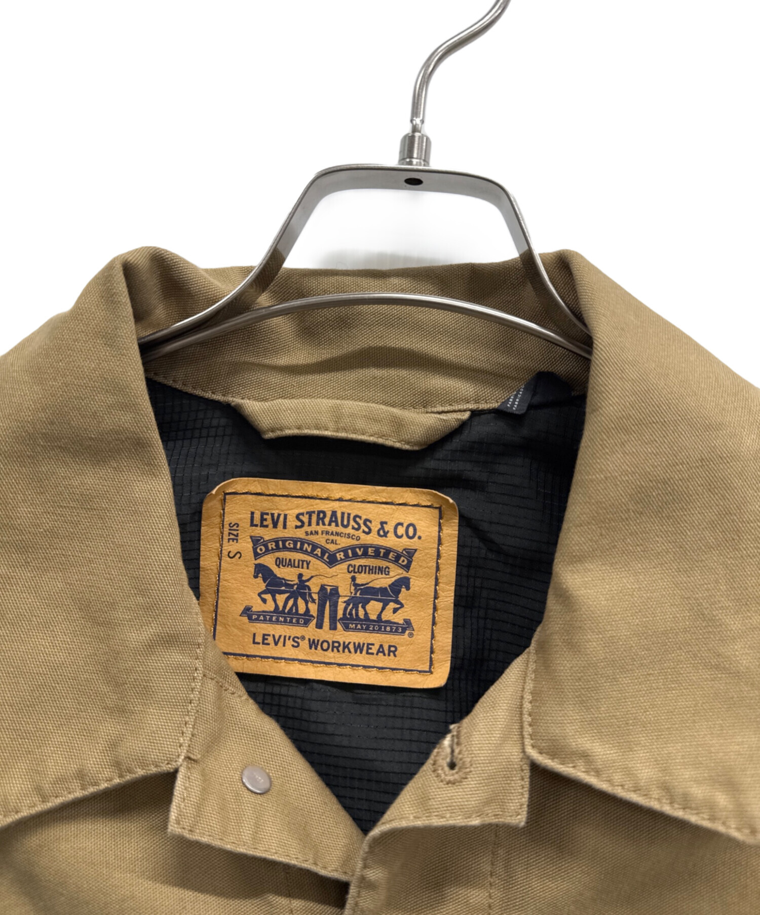 中古・古着通販】LEVI'S (リーバイス) カバーオール ベージュ サイズ