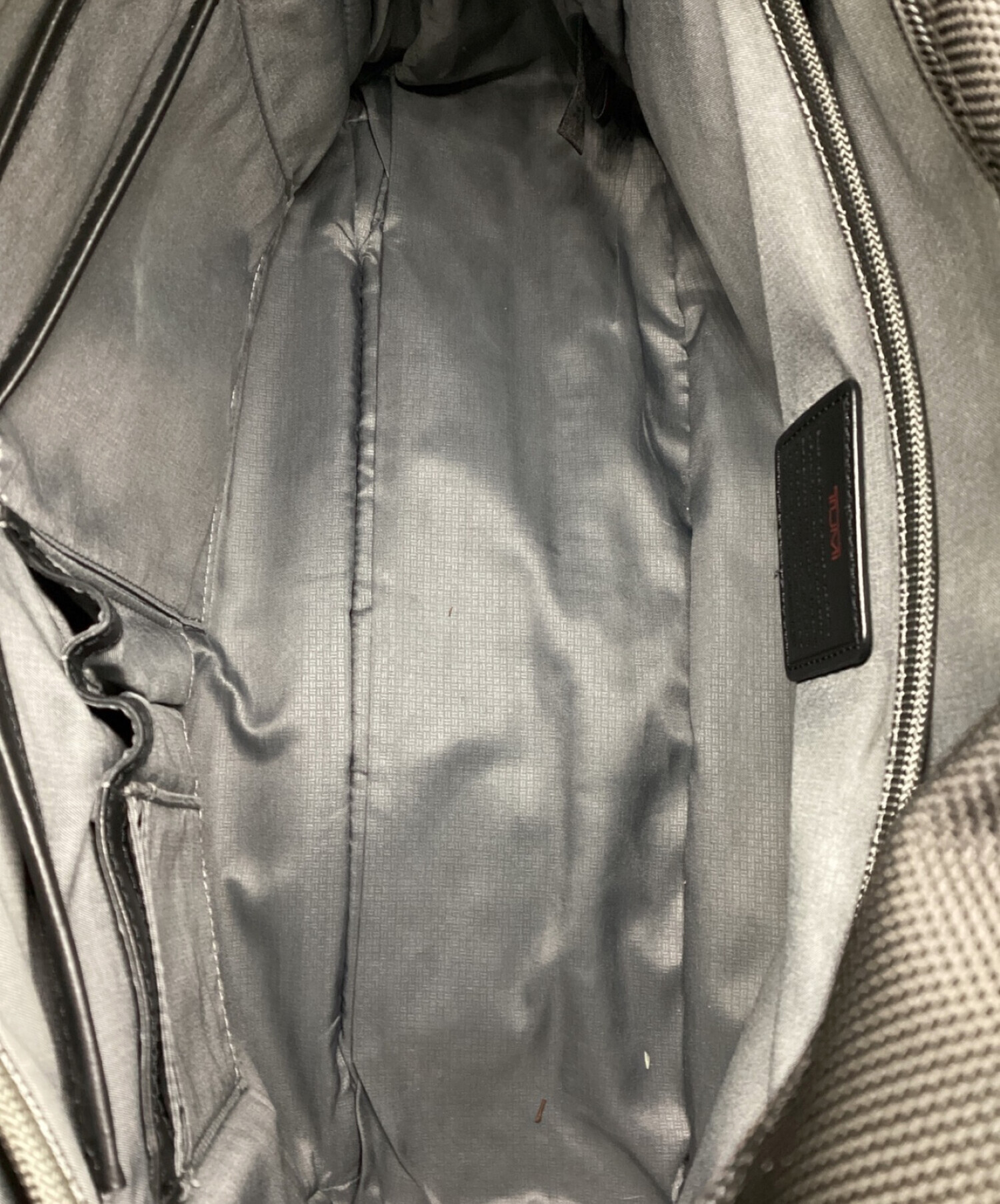 中古・古着通販】TUMI (トゥミ) エクスパンダブルトートバッグ