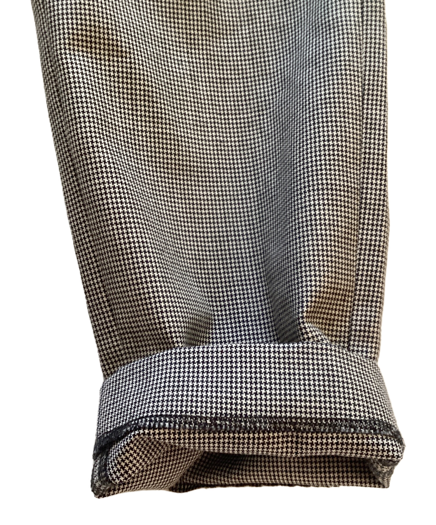 doublet グレー プリント入り ストレートパンツ doublet グレー プリント入り ストレートパンツ doublet グレー