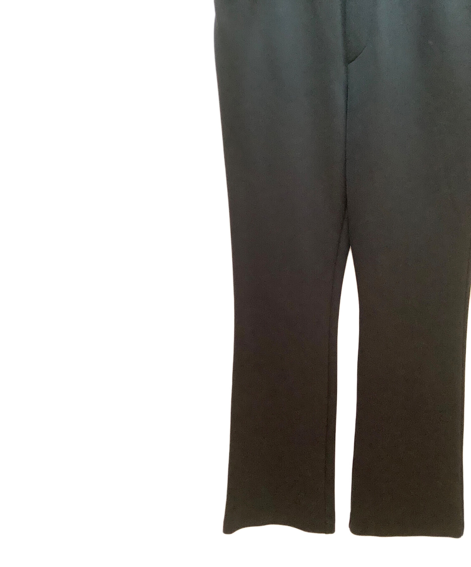 イッセイミヤケコレクション　パンツ未使用品（1277） イッセイミヤケコレクションパンツ未使用品（1277）