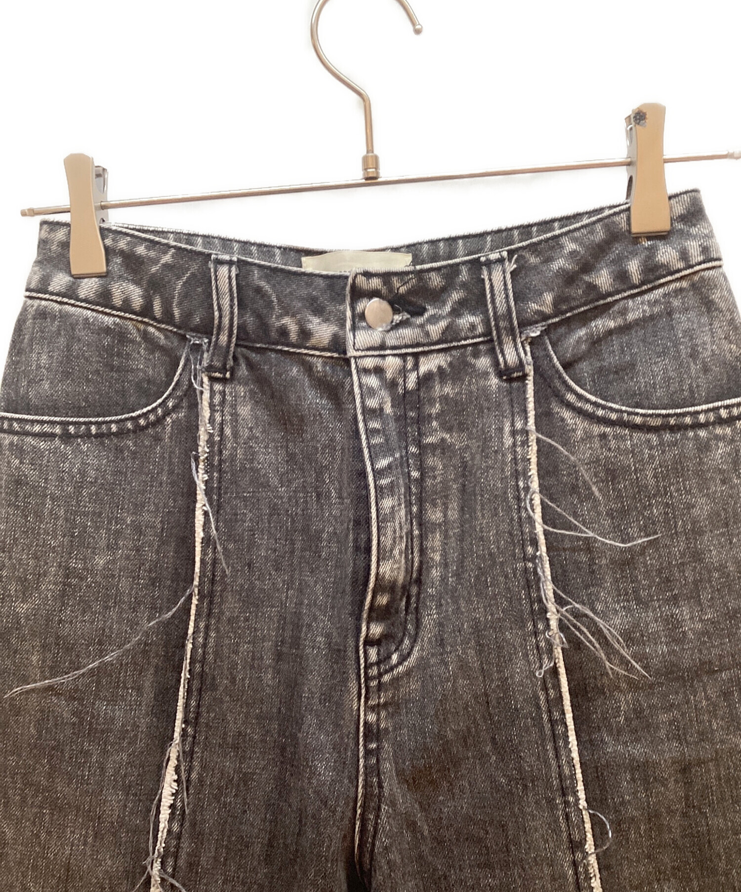 中古・古着通販】VIAVANDA (ヴィアヴァンダ) デニムパンツ ブラック 