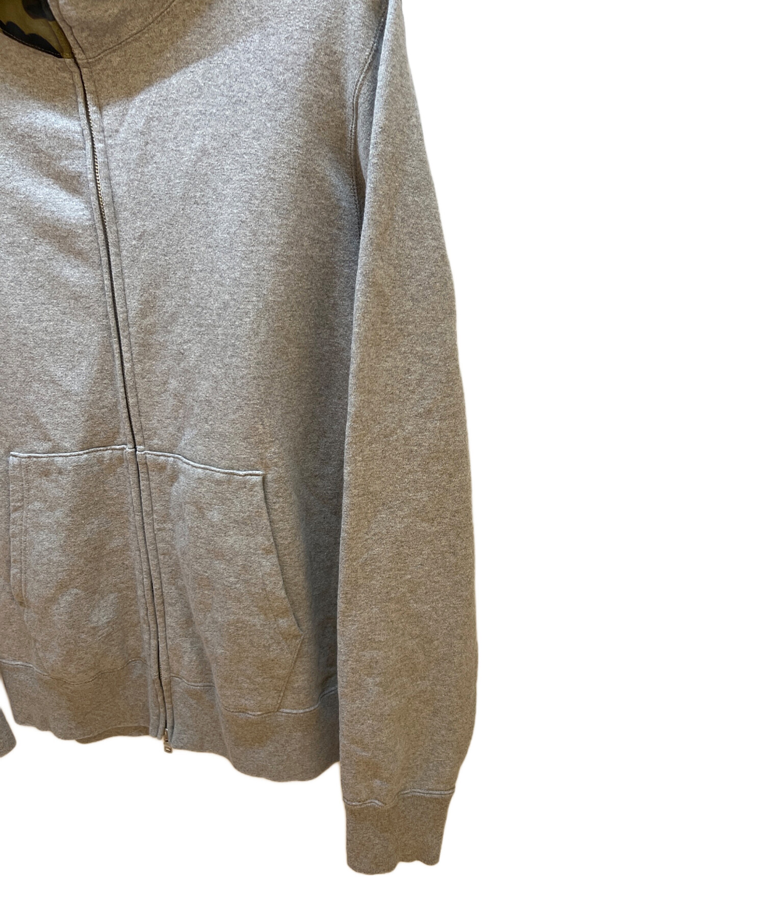 中古　アベイシングエイプ　シャークパーカー　グレー 中古・古着通販】A BATHING APE (ア ベイシング エイプ) フルジップ