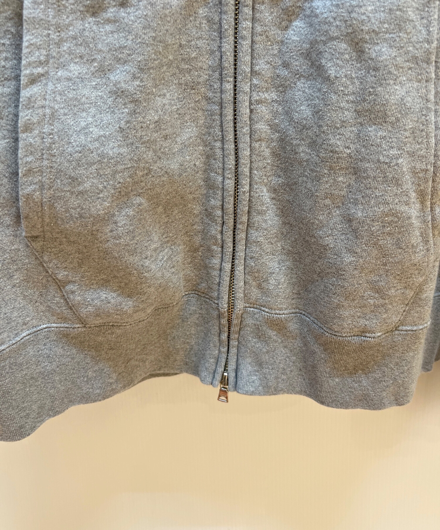 中古　アベイシングエイプ　シャークパーカー　グレー 中古 アベイシングエイプ シャークパーカー グレー - メルカリ