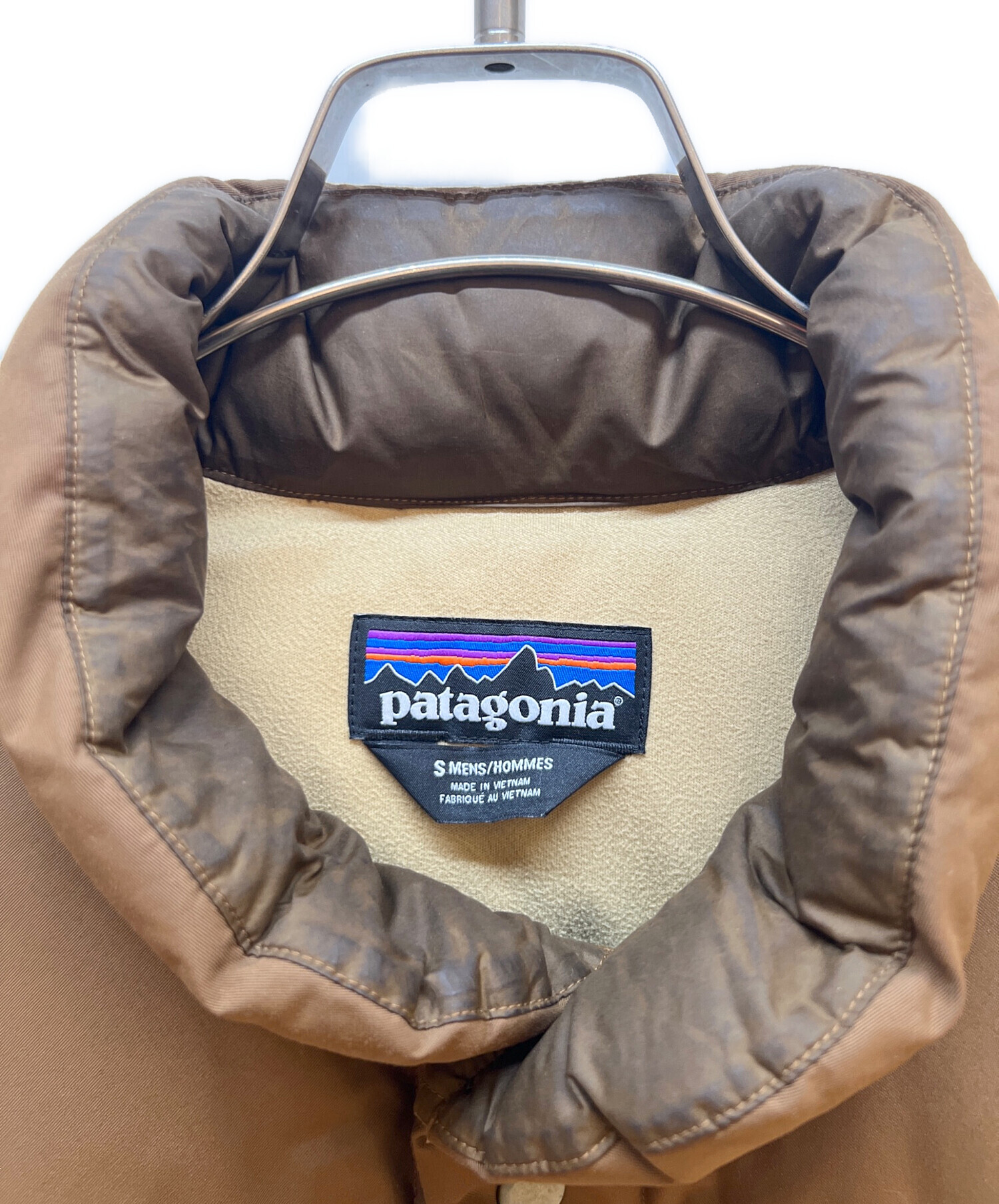 中古・古着通販】Patagonia (パタゴニア) ダウンジャケット ベージュ