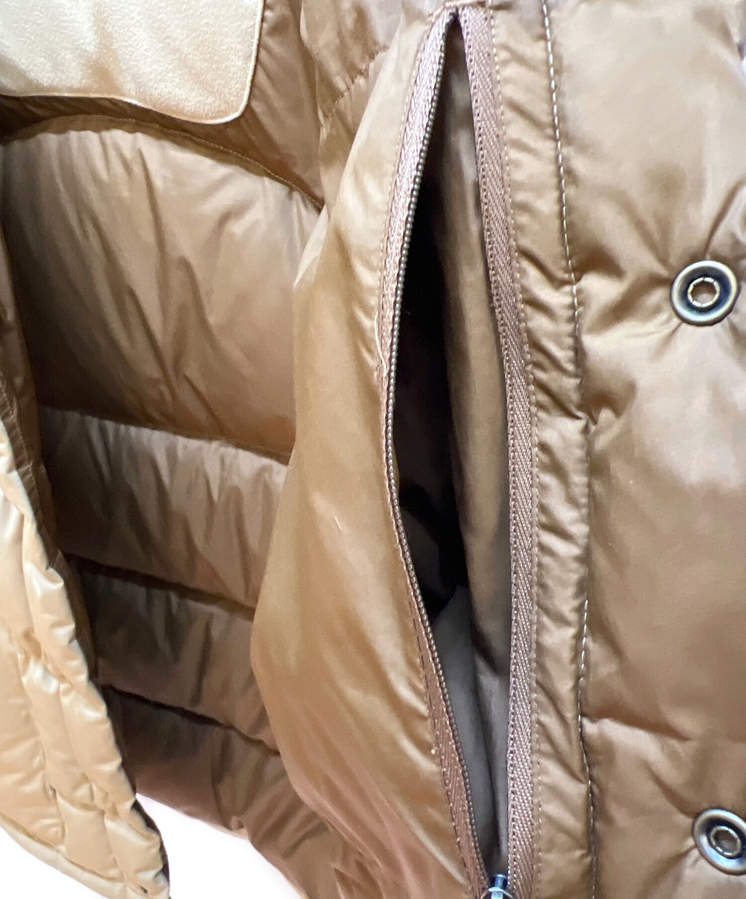 パタゴニアPatagoniaライトベージュ ダウンジャケット Lサイズとても良品 中古・古着通販】Patagonia (パタゴニア) ダウンジャケット ベージュ