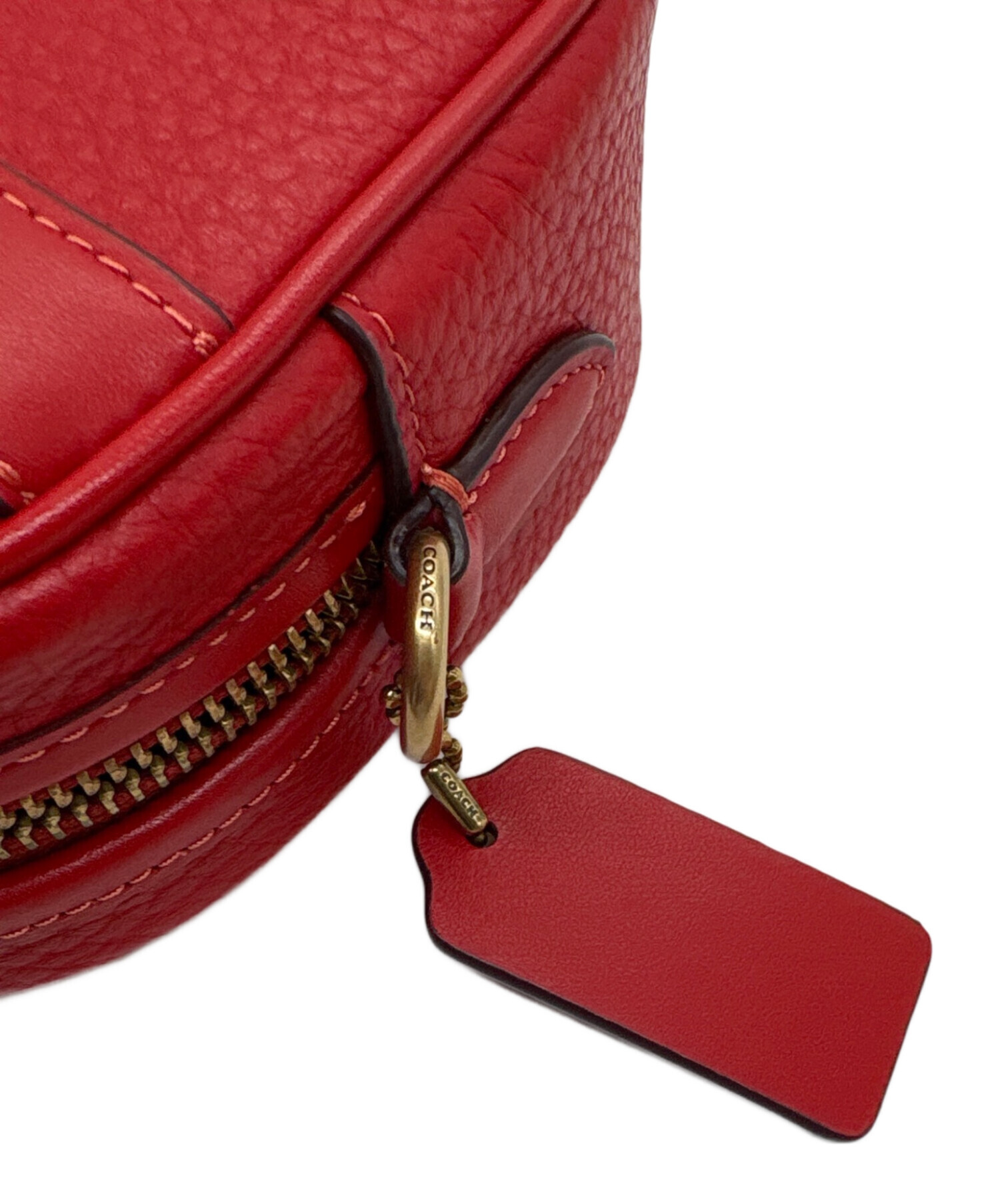 COACH 赤 スエード ショルダーバッグ 中古・古着通販】COACH (コーチ) ショルダーバッグ・COACH レッド