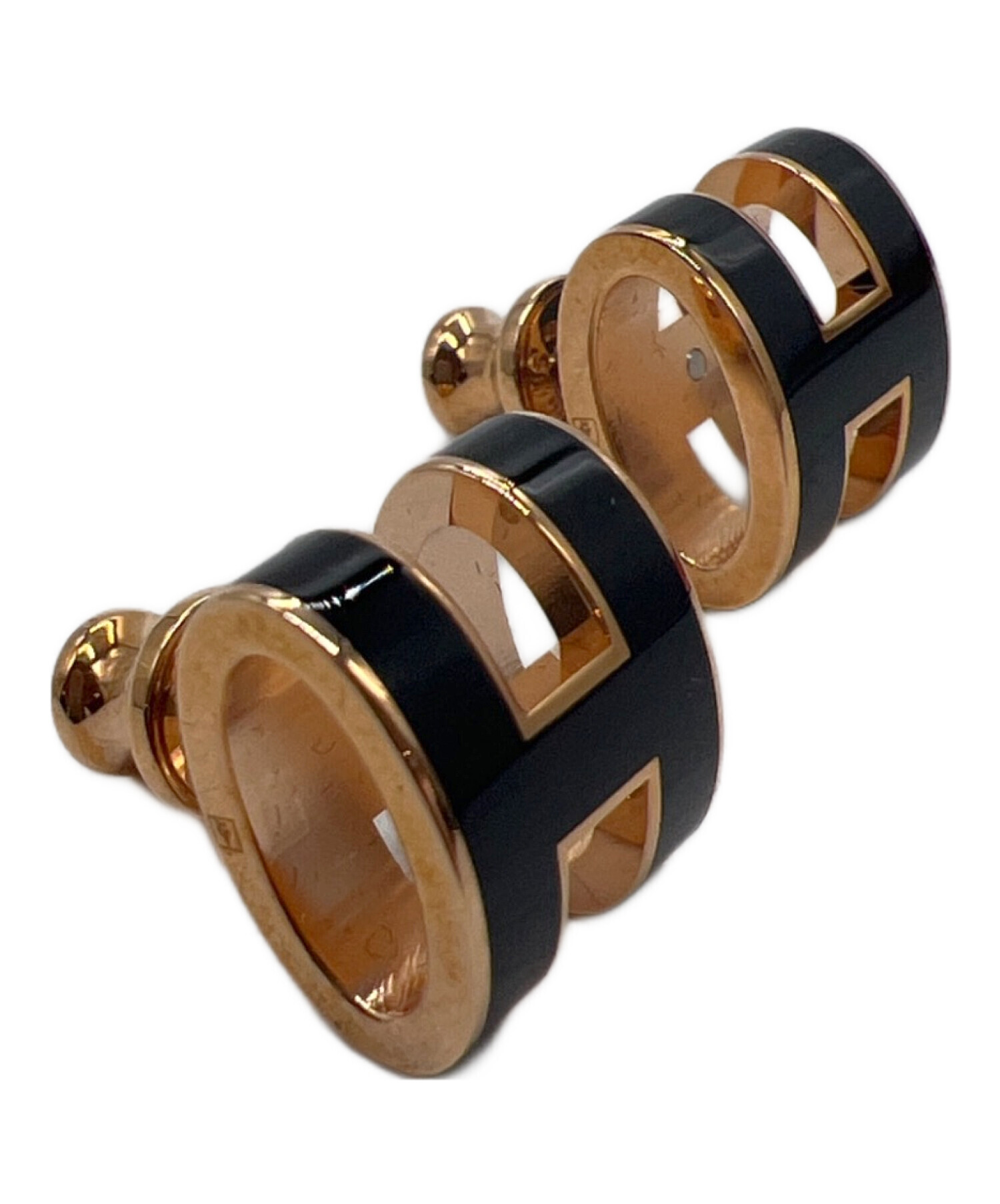 レア　HERMES エルメス　ピアス　片耳　ブラック　ゴールド レア HERMES エルメス ピアス 片耳 ブラック ゴールド レア