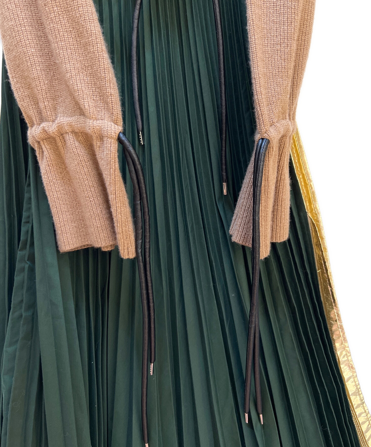 中古・古着通販】sacai (サカイ) 長袖ワンピース グリーン×ゴールド