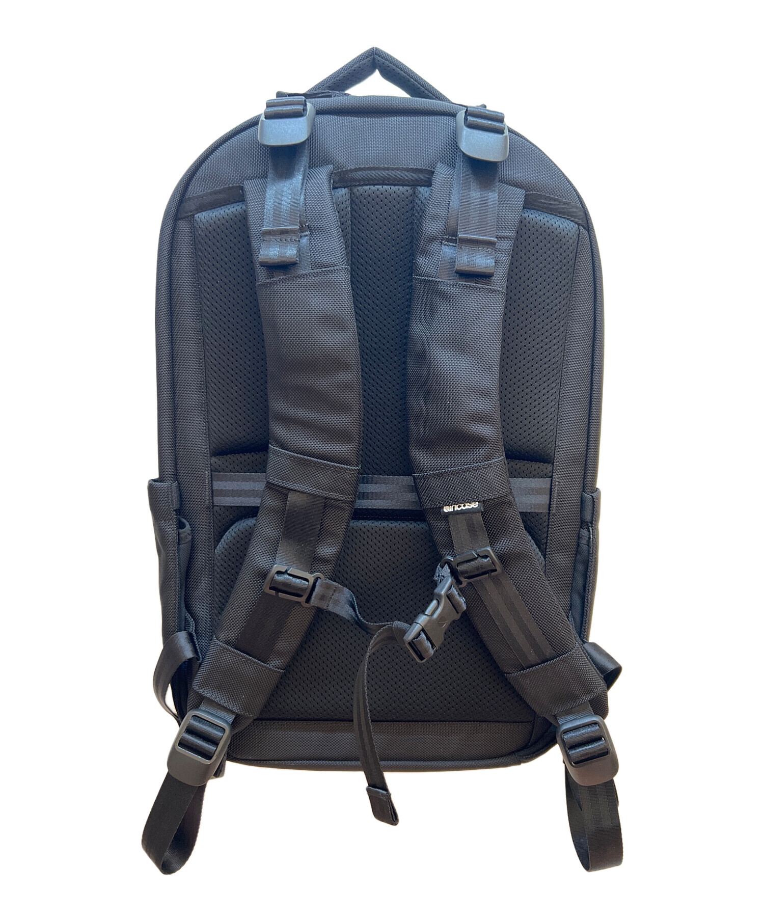 Incase (インケース) Tracks Backpack 18L ブラック INCASE Tracks Backpack 18L ★タグ付未使用品★