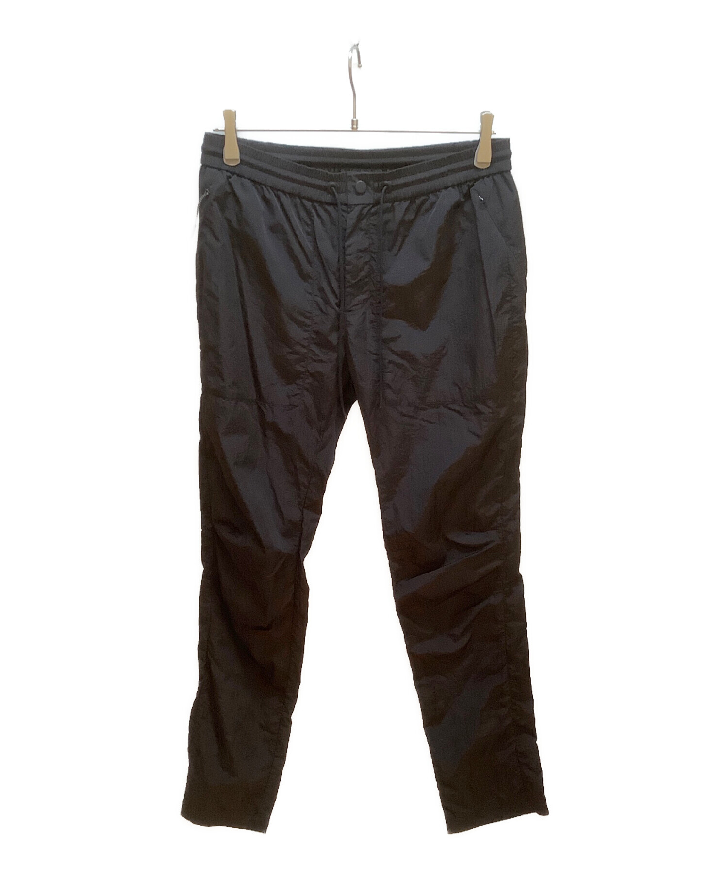 KITH ナイロンパンツ ブラック L 美品 中古・古着通販】KITH (キス) ナイロンパンツ ブラック サイズ:S