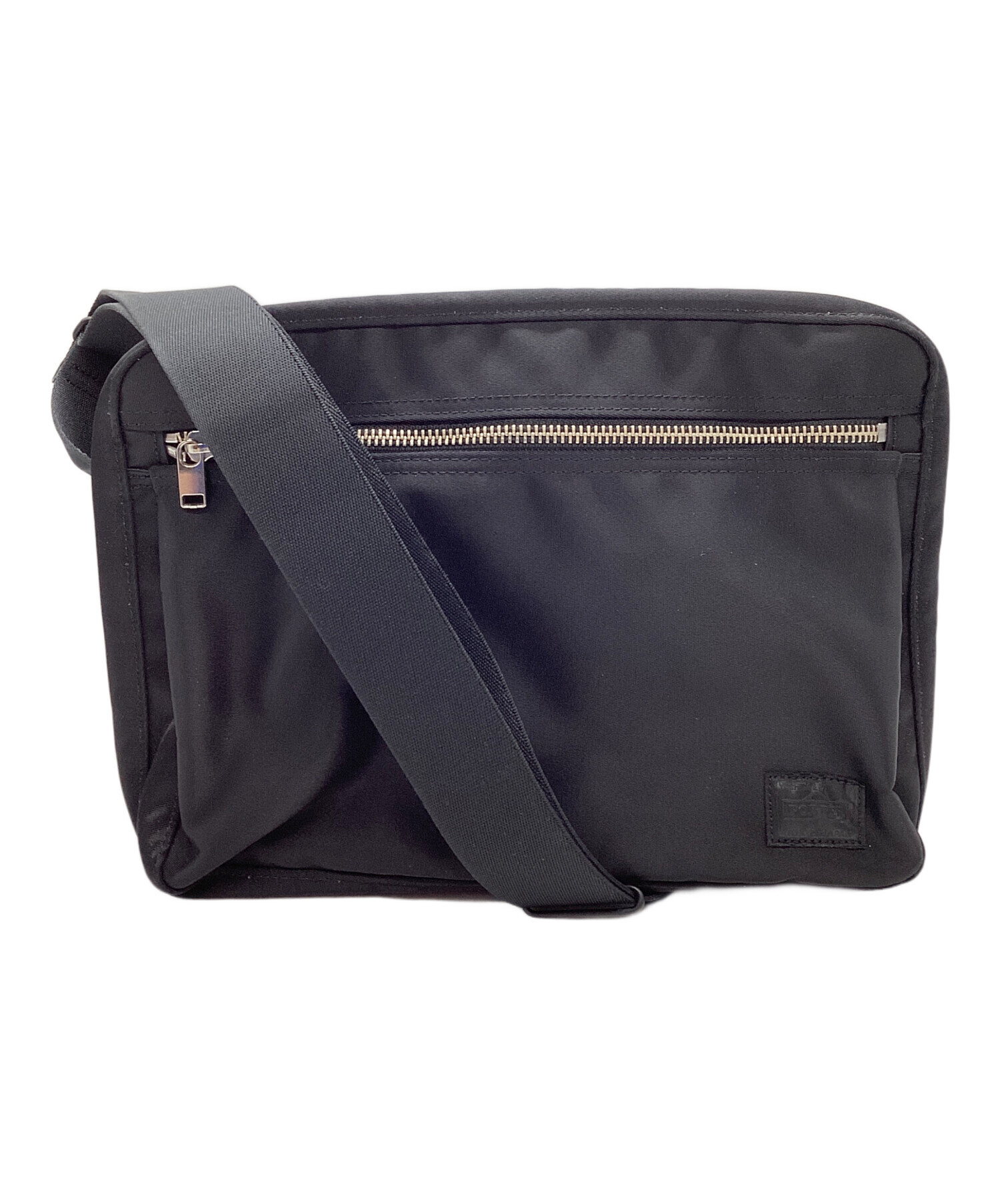 PORTER ブラック ショルダーバッグ 中古・古着通販】PORTER (ポーター) ショルダーバッグ ブラック