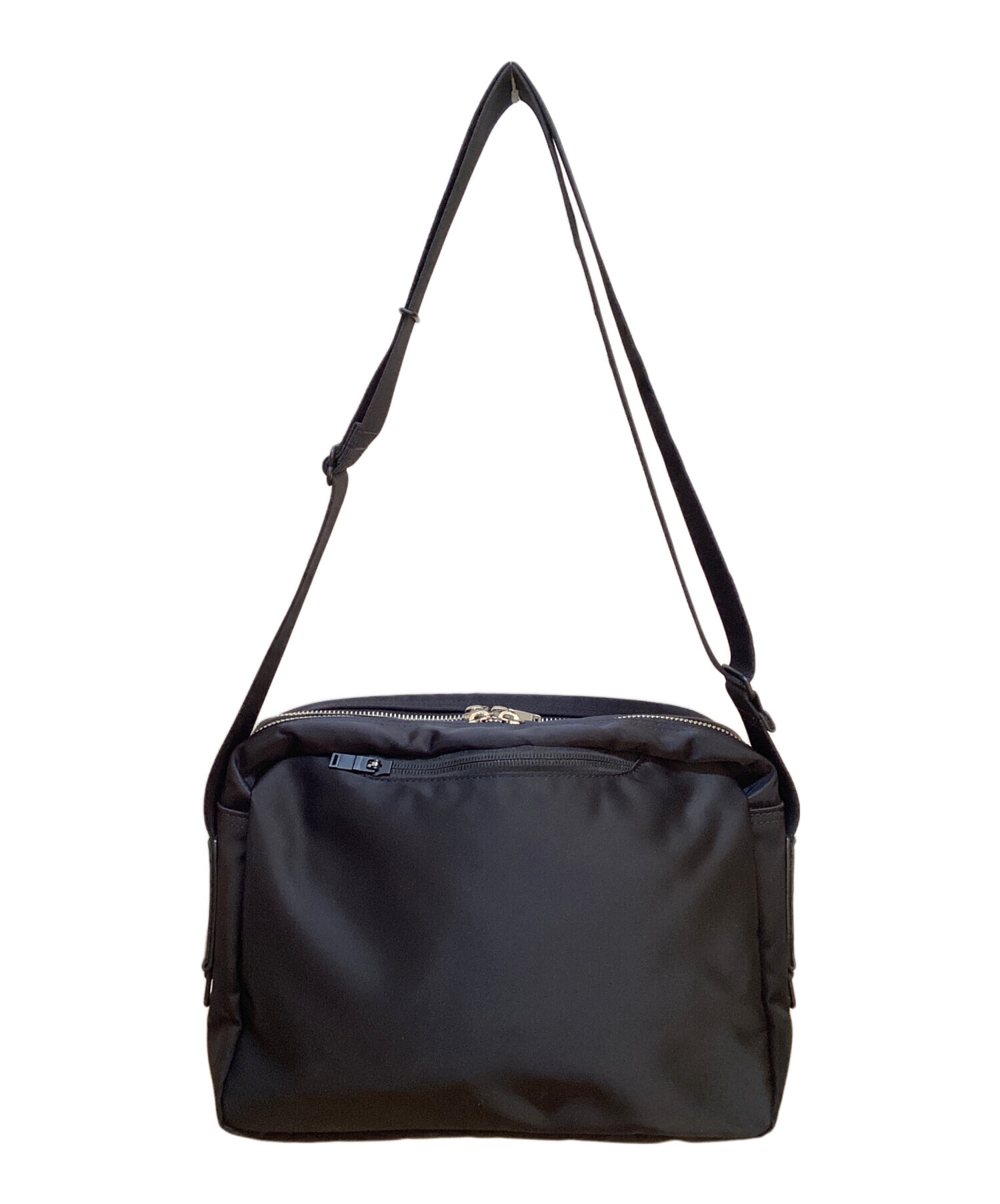 PORTER ブラック ショルダーバッグ 中古・古着通販】PORTER (ポーター) ショルダーバッグ ブラック