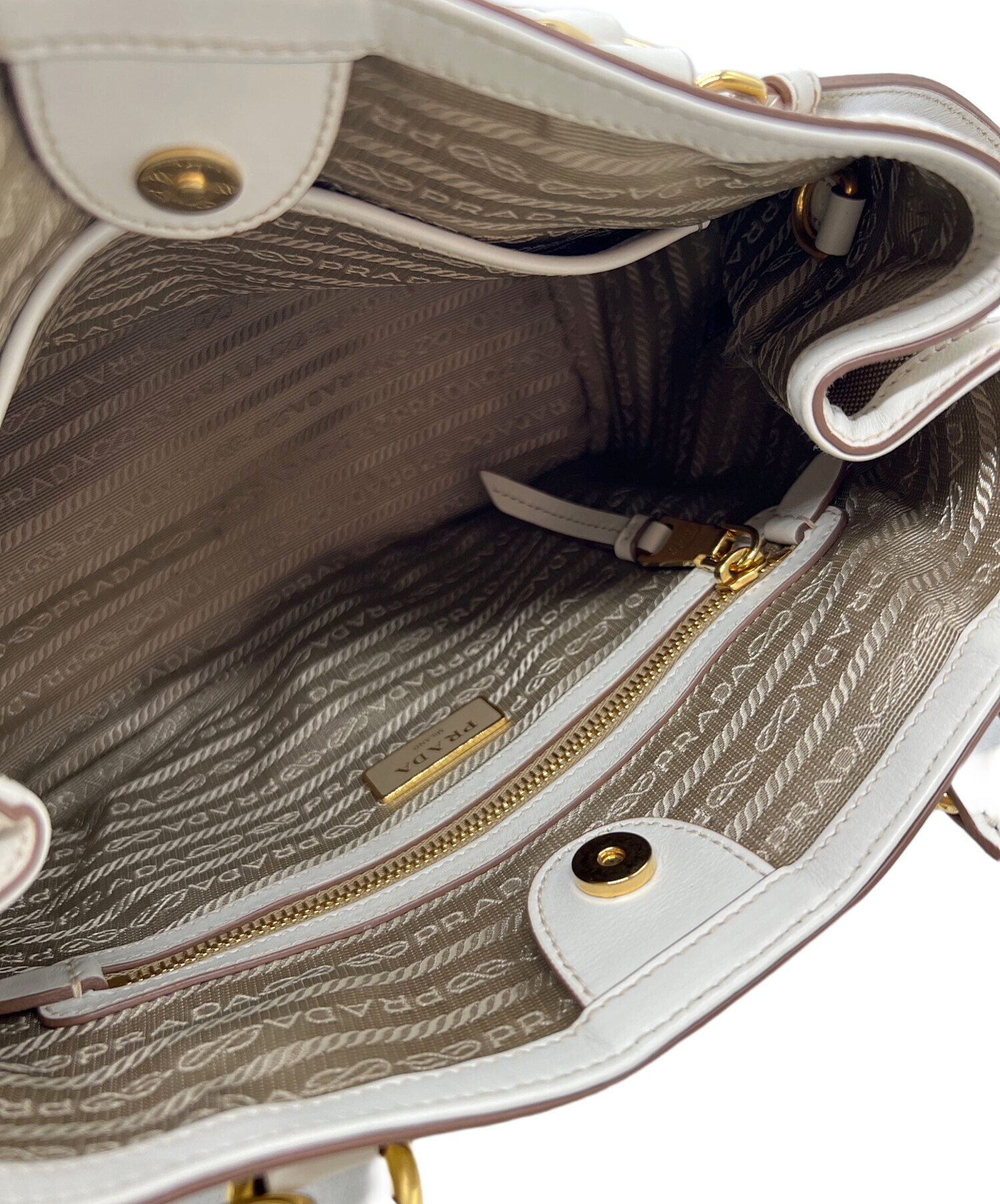 中古・古着通販】PRADA (プラダ) ロゴジャガード2WAYバッグ ベージュ