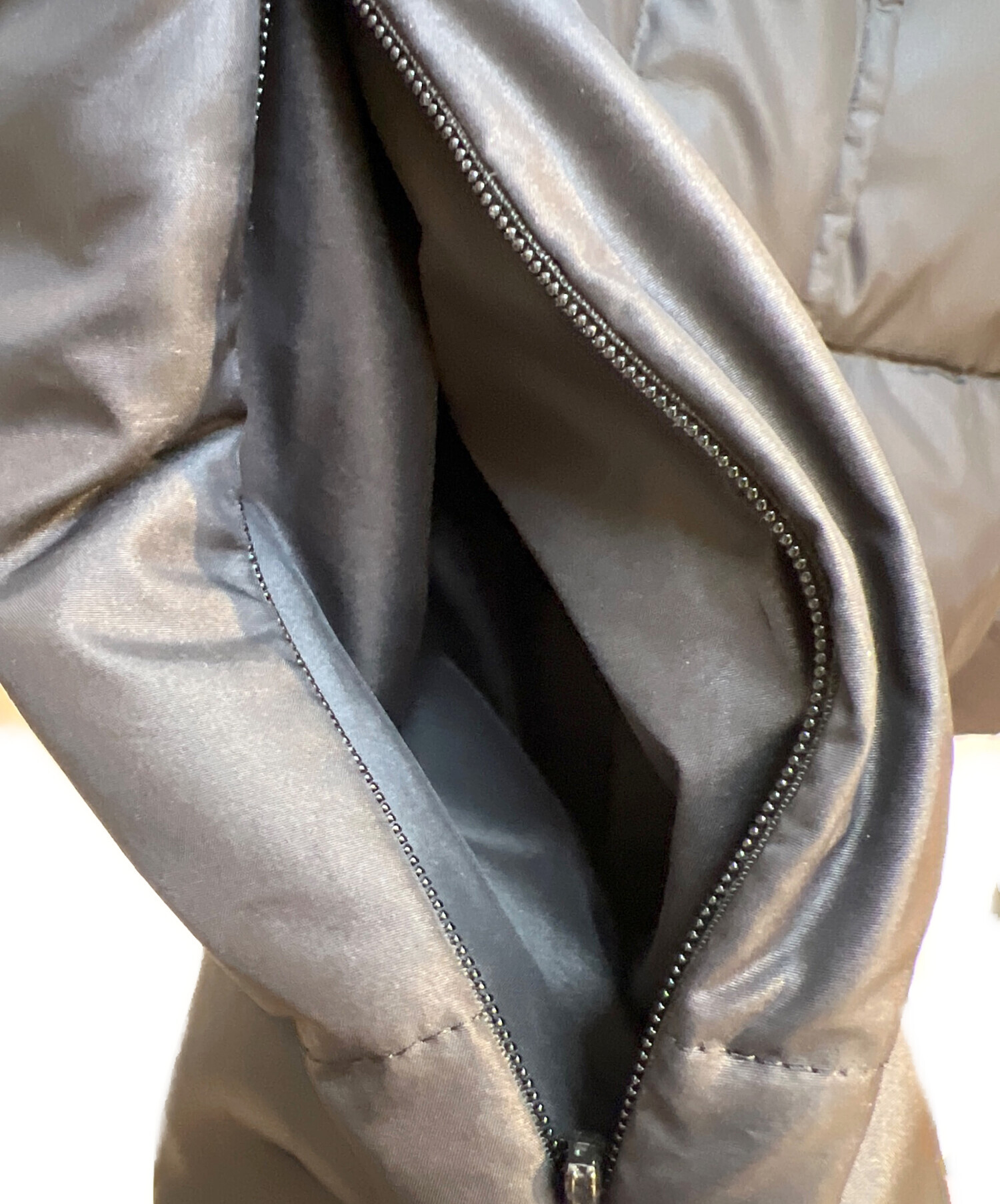 中古・古着通販】BURBERRY (バーバリー) ダウンジャケット ブラック