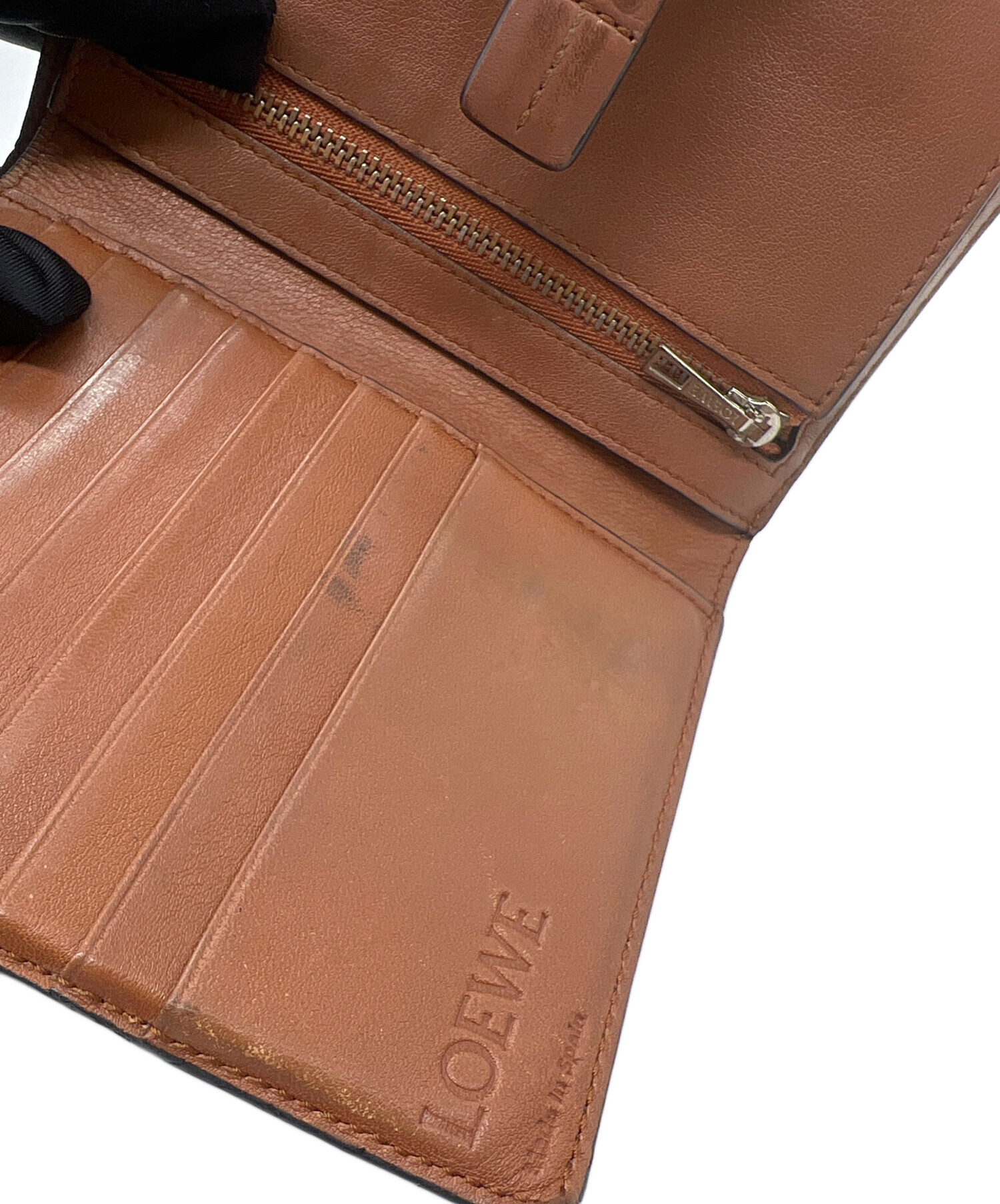 こ*✨様 LOEWE ネイビー 二つ折り財布 中古・古着通販】LOEWE (ロエベ) 2つ折り財布 ネイビー｜ブランド