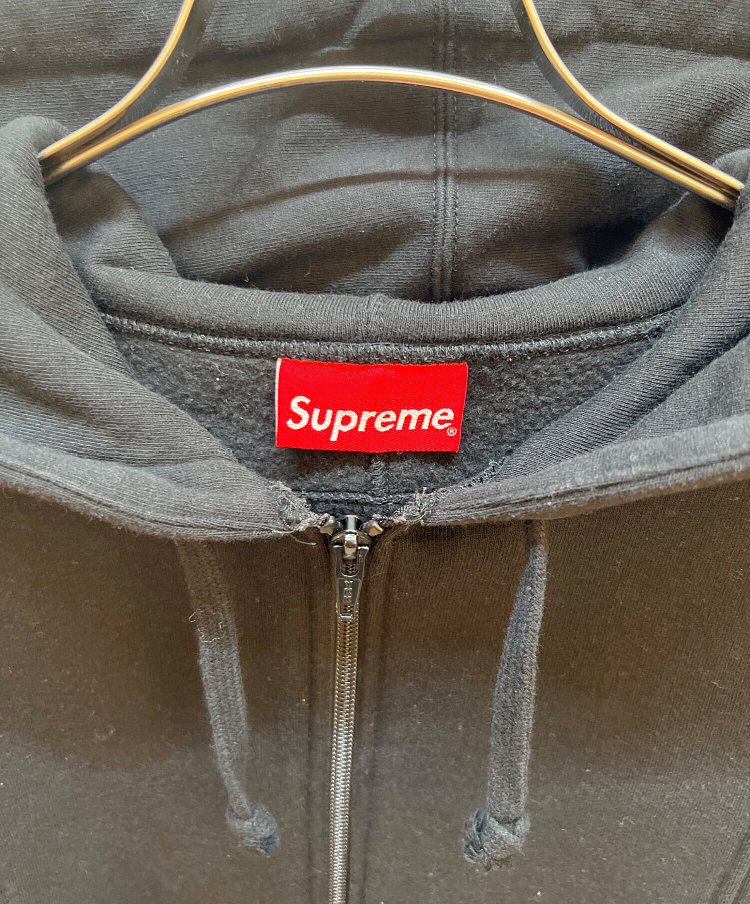 中古・古着通販】SUPREME (シュプリーム) ジップパーカー ブラック