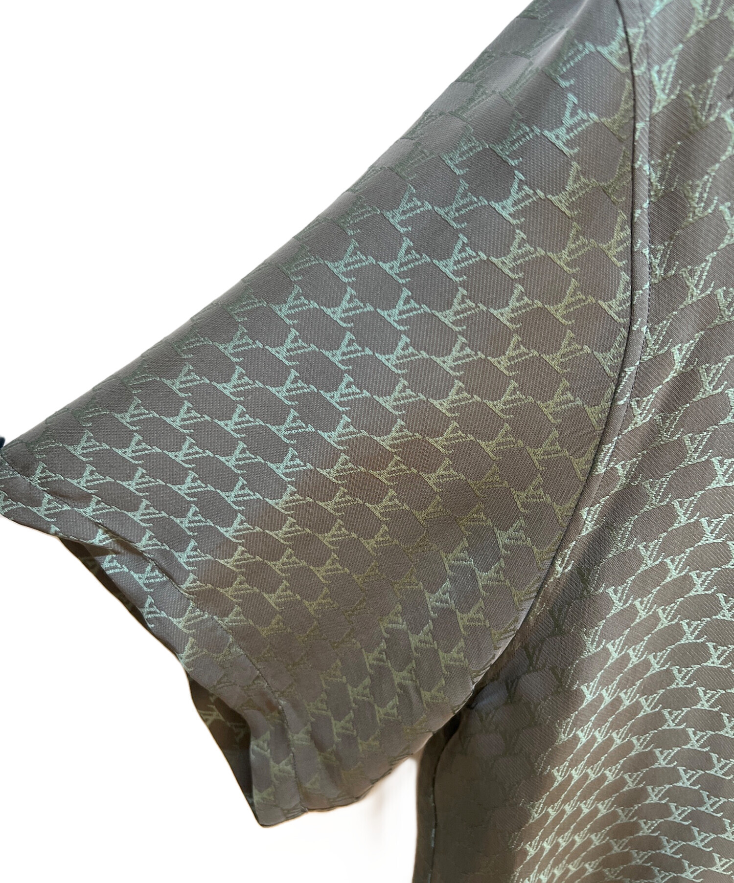 中古・古着通販】LOUIS VUITTON (ルイ ヴィトン) 半袖シャツ グレー