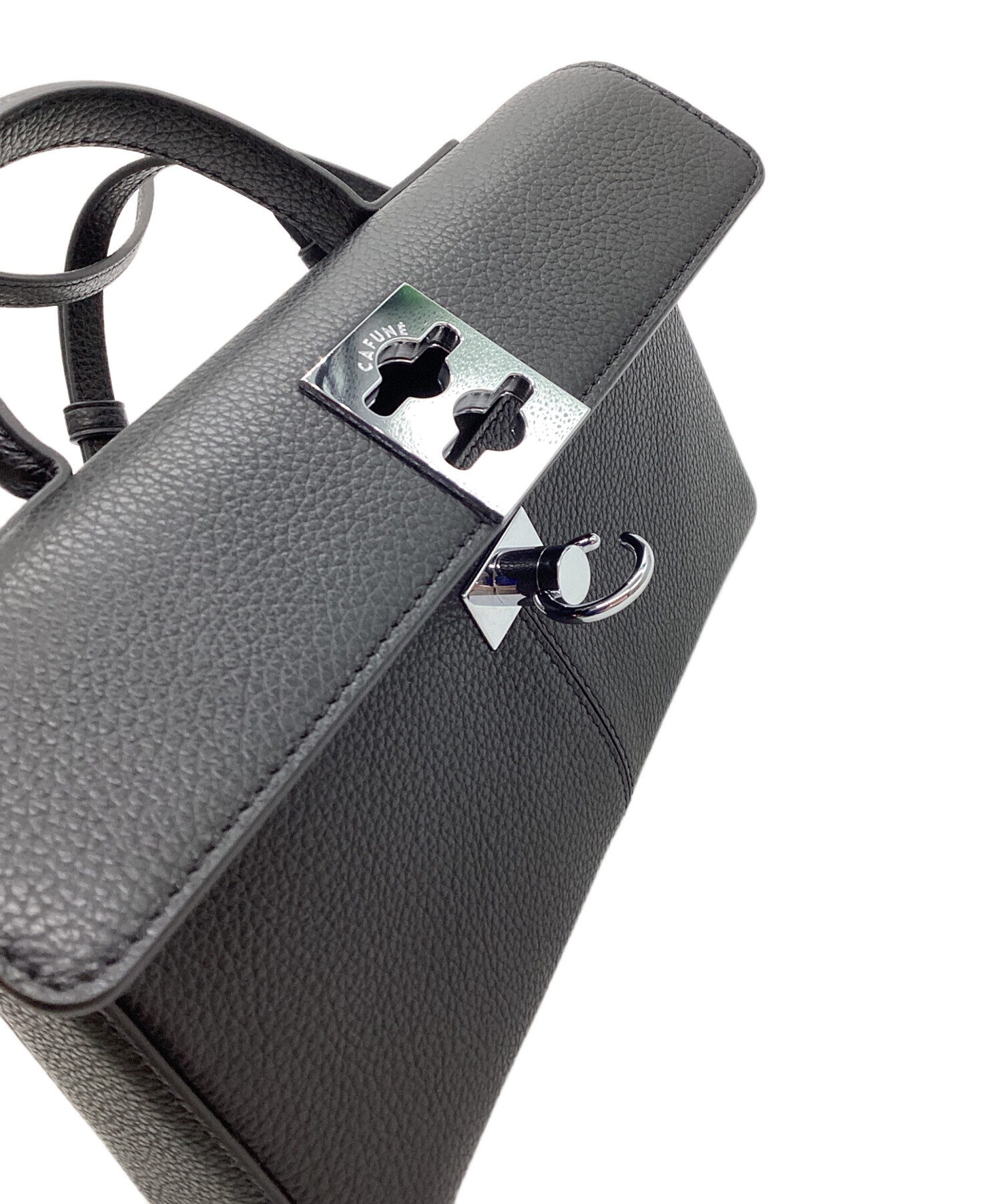 中古・古着通販】CAFUNE (カフネ) チェーンショルダーバッグ ブラック