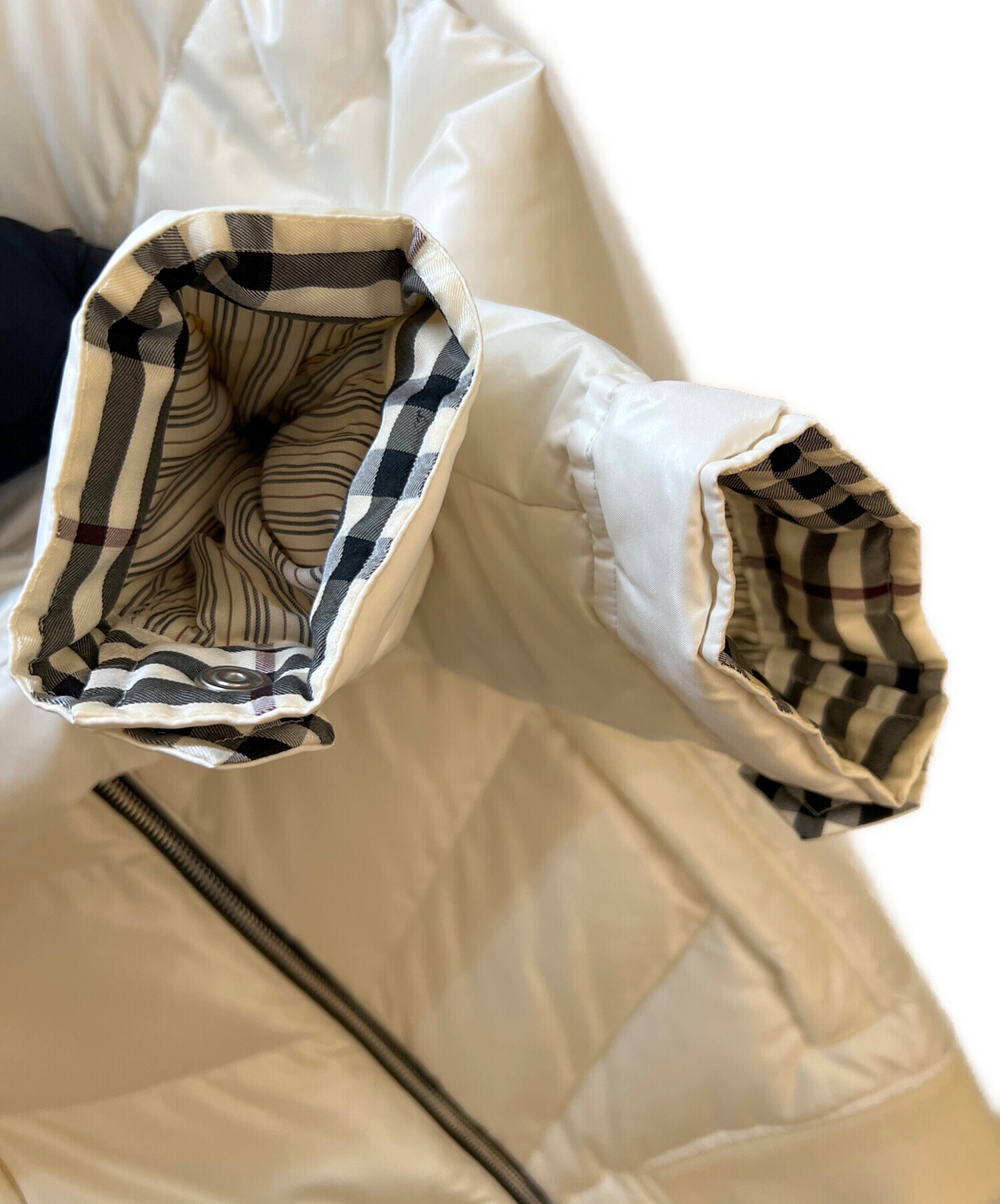 BURBERRY BLACK LABEL ホワイトダウンジャケット 中古・古着通販】BURBERRY BLACK LABEL (バーバリーブラックレーベル