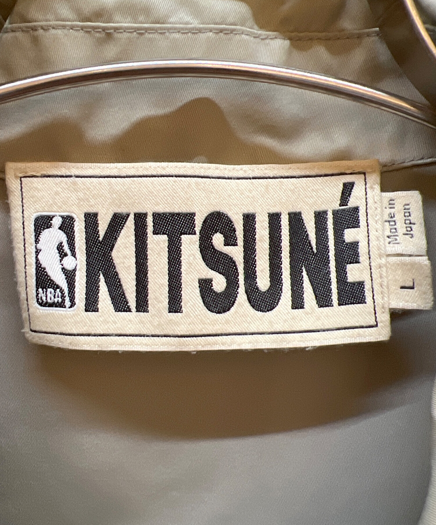 中古・古着通販】maison kitsune (メゾンキツネ) NBA (エヌビーエー