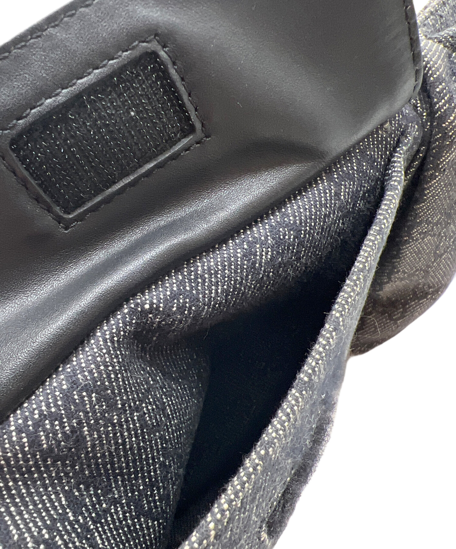 中古・古着通販】GUCCI (グッチ) ウエストポーチ グレー｜ブランド